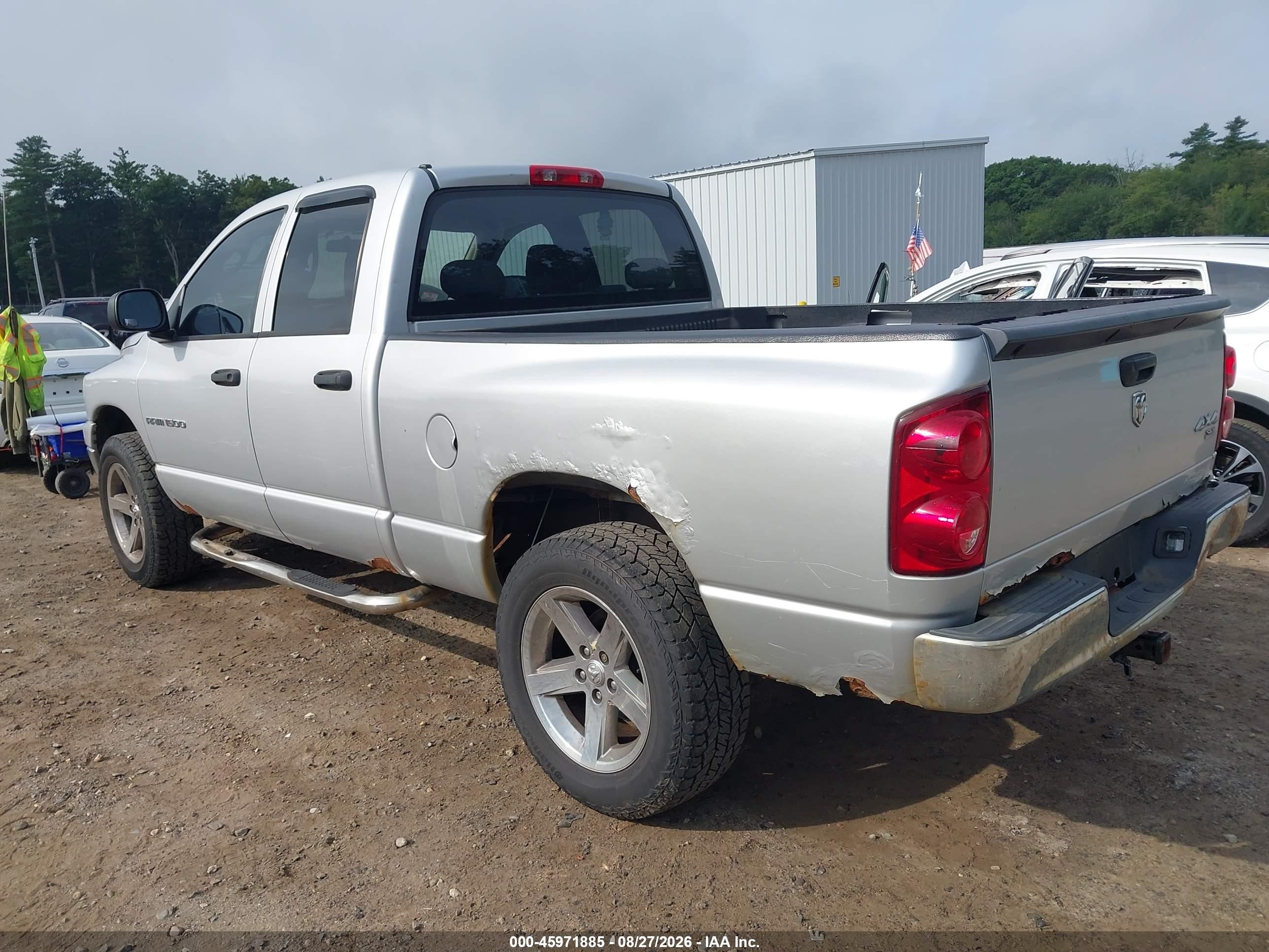 2007 Dodge Ram 1500 St/slt Silver vin: 1D7HU18N37S236384