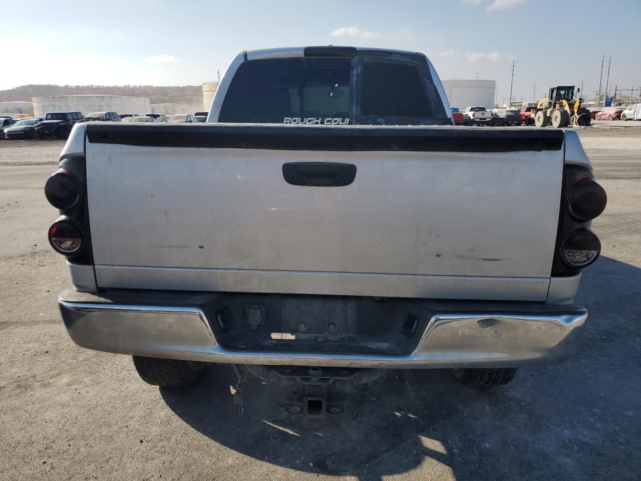 2008 Dodge Ram 1500 St Silver vin: 1D7HU18N38S631053