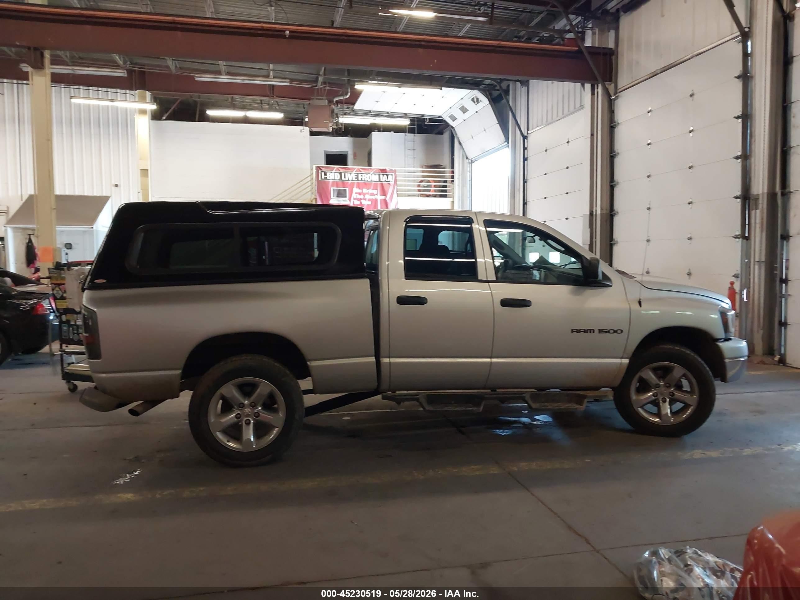 2007 Dodge Ram 1500 Slt/trx4 Off Road/sport Silver vin: 1D7HU18N47S267773