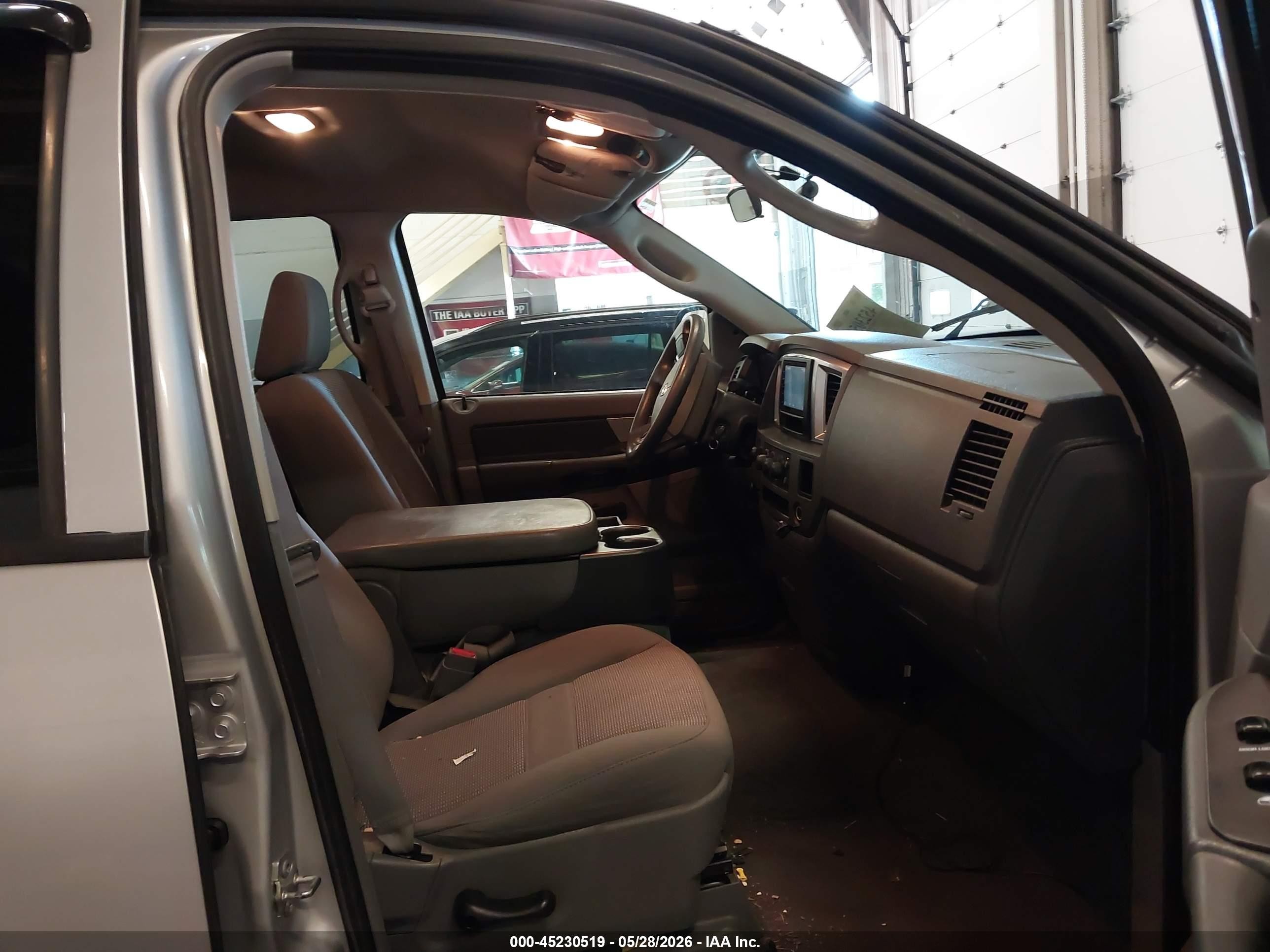 2007 Dodge Ram 1500 Slt/trx4 Off Road/sport Silver vin: 1D7HU18N47S267773