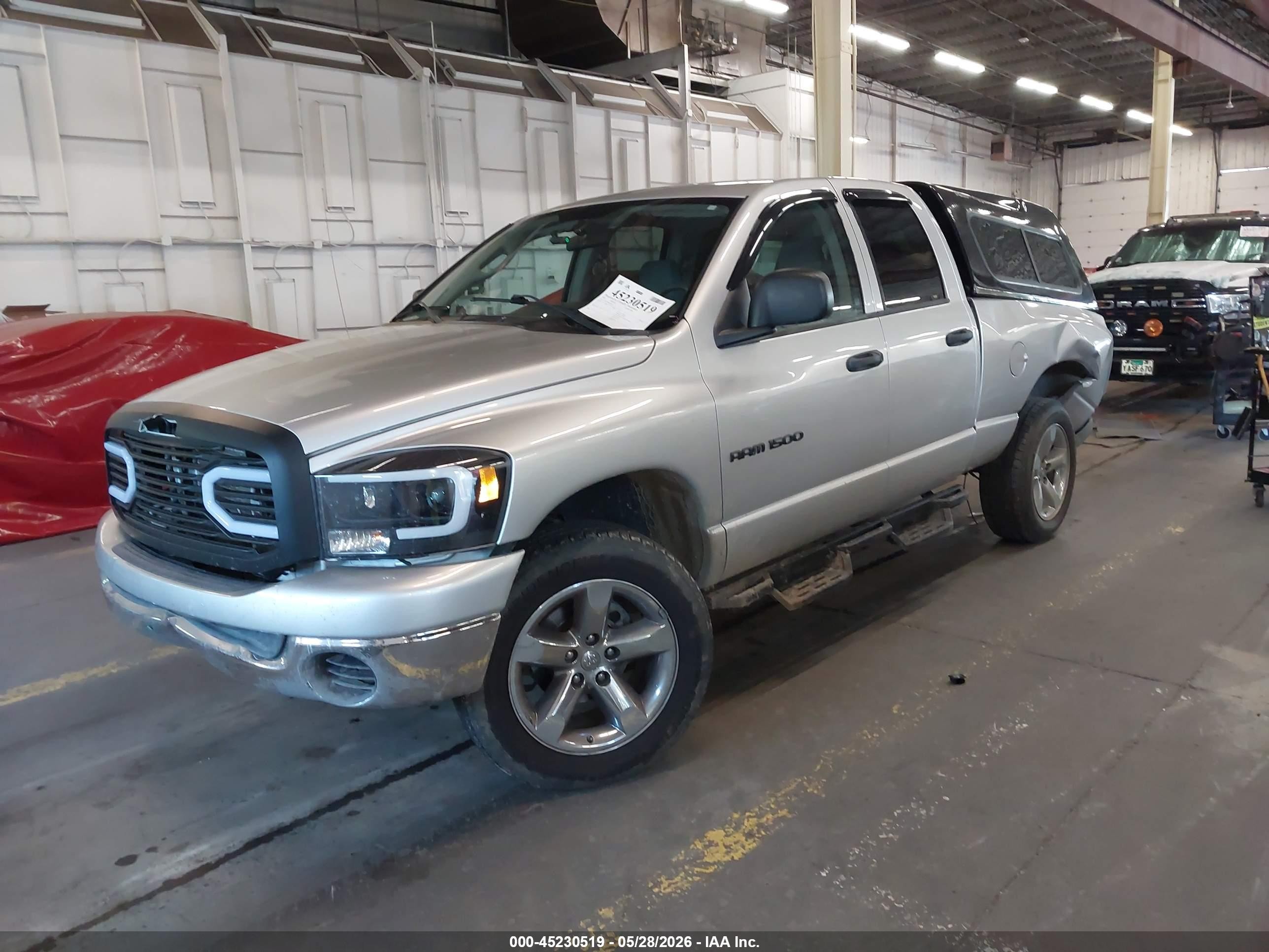 2007 Dodge Ram 1500 Slt/trx4 Off Road/sport Silver vin: 1D7HU18N47S267773