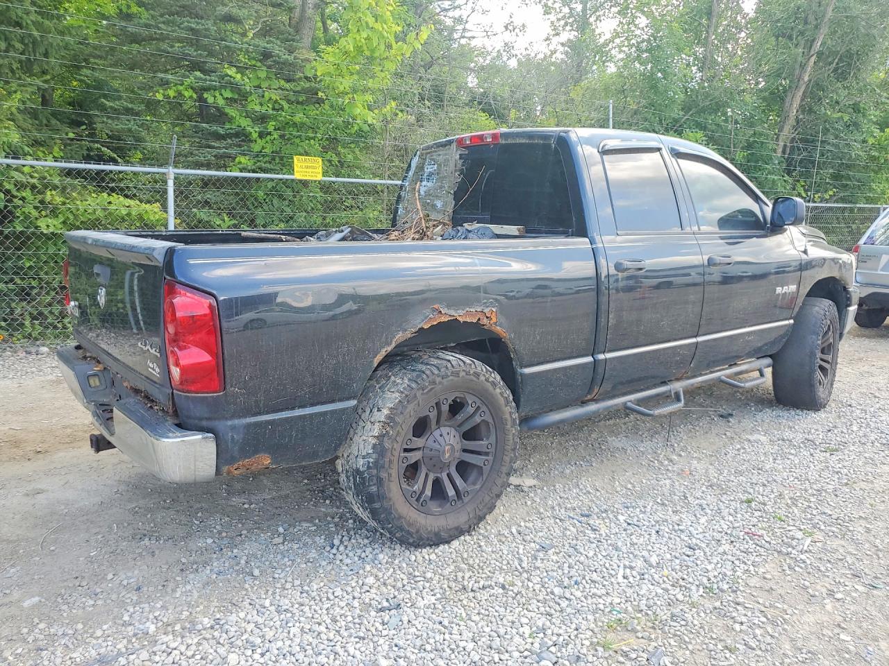 2008 Dodge Ram 1500 St Black vin: 1D7HU18N48S524044