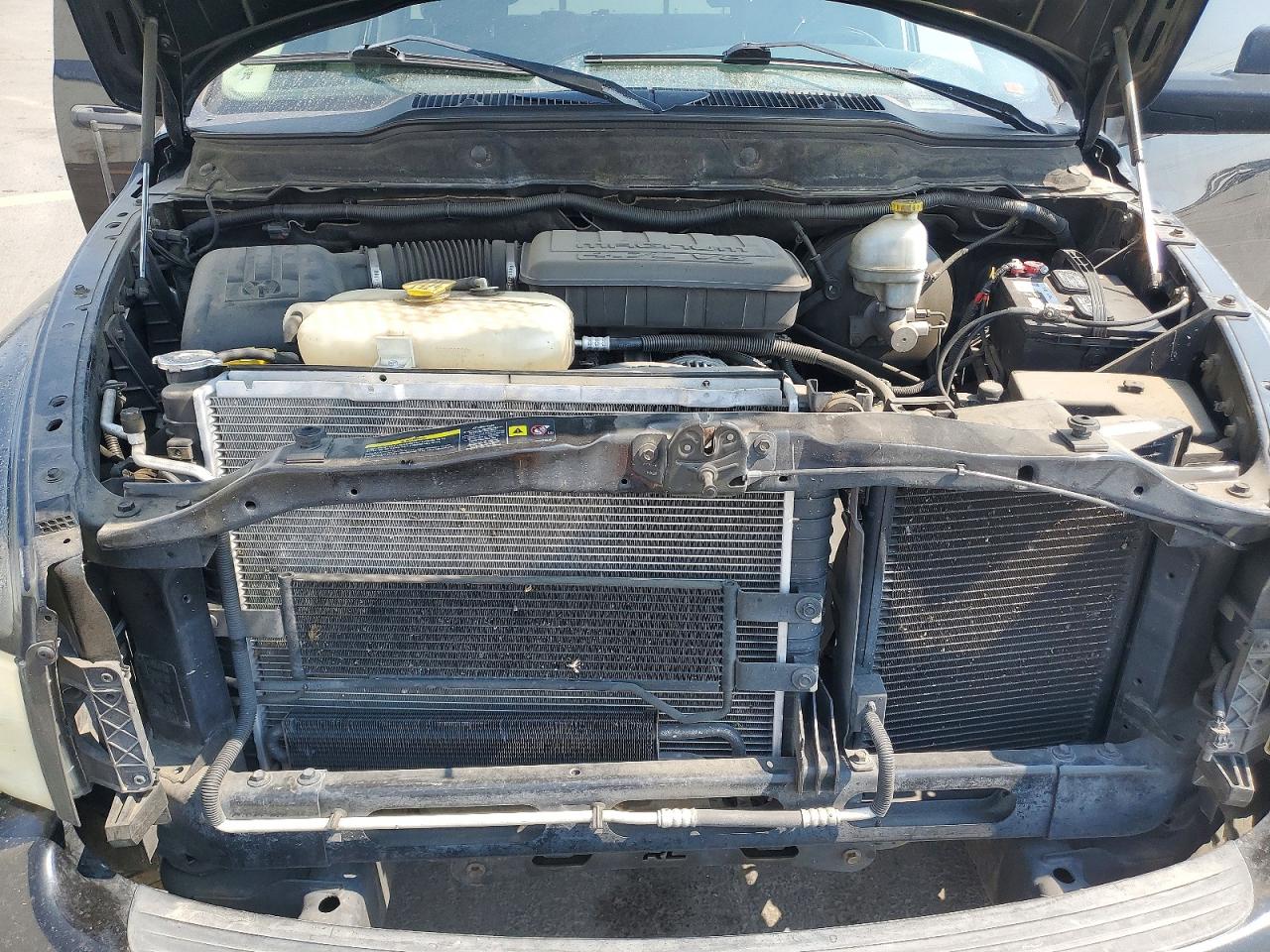 2004 Dodge Ram 1500 St Черный vin: 1D7HU18N54S692804