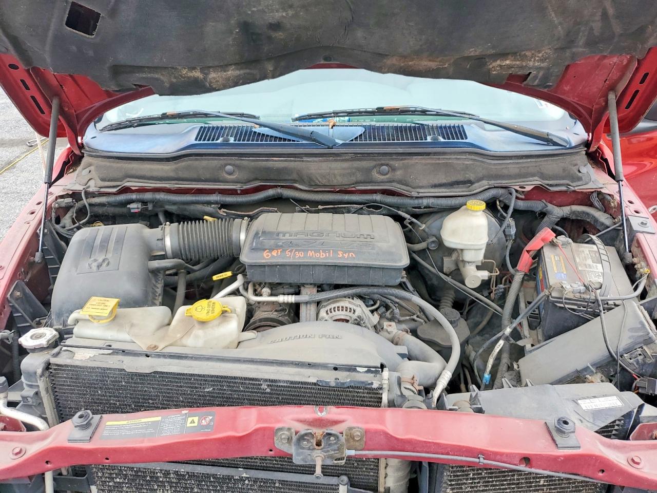 2006 Dodge Ram 1500 St Red vin: 1D7HU18N56S670904