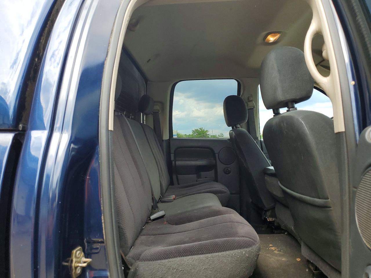 2004 Dodge Ram 1500 St Blue vin: 1D7HU18N64S787727