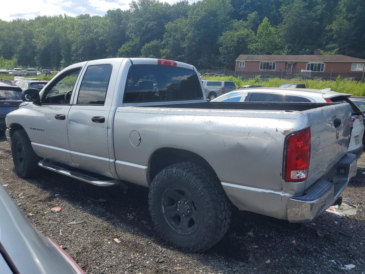 2005 Dodge Ram 1500 Серый vin: 1D7HU18N65S211380