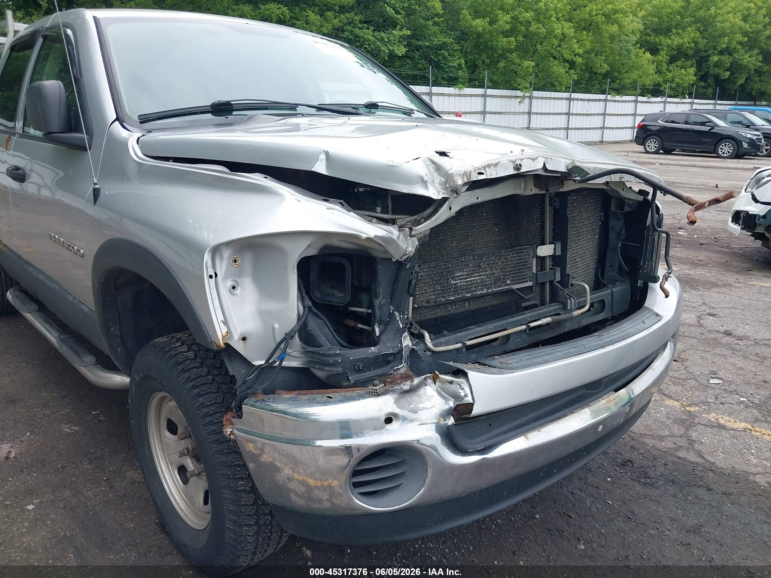 2006 Dodge Ram 1500 Slt/trx4 Off Road/sport Серебряный vin: 1D7HU18N66S531817