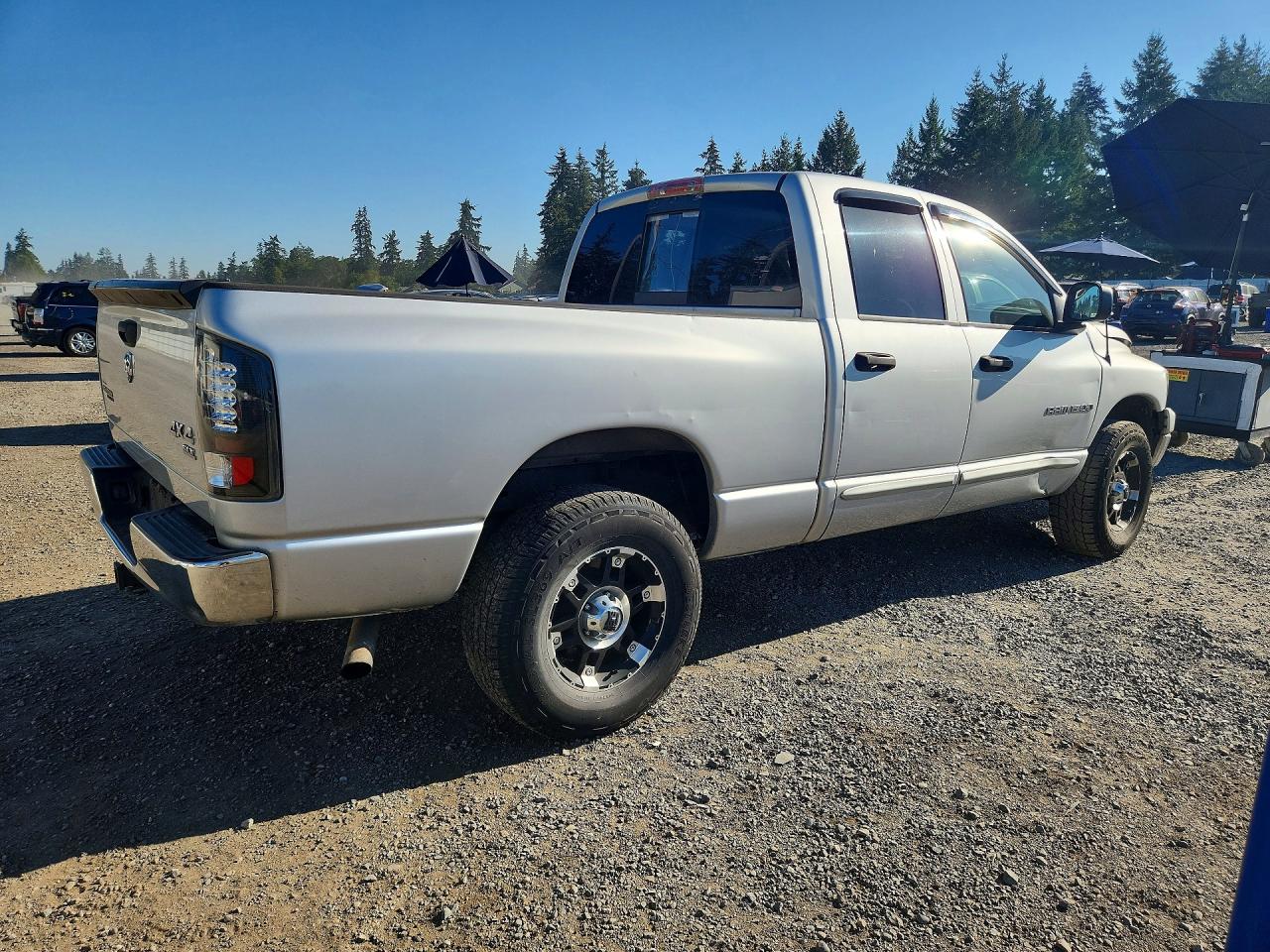 2007 Dodge Ram 1500 St Silver vin: 1D7HU18N67S159185