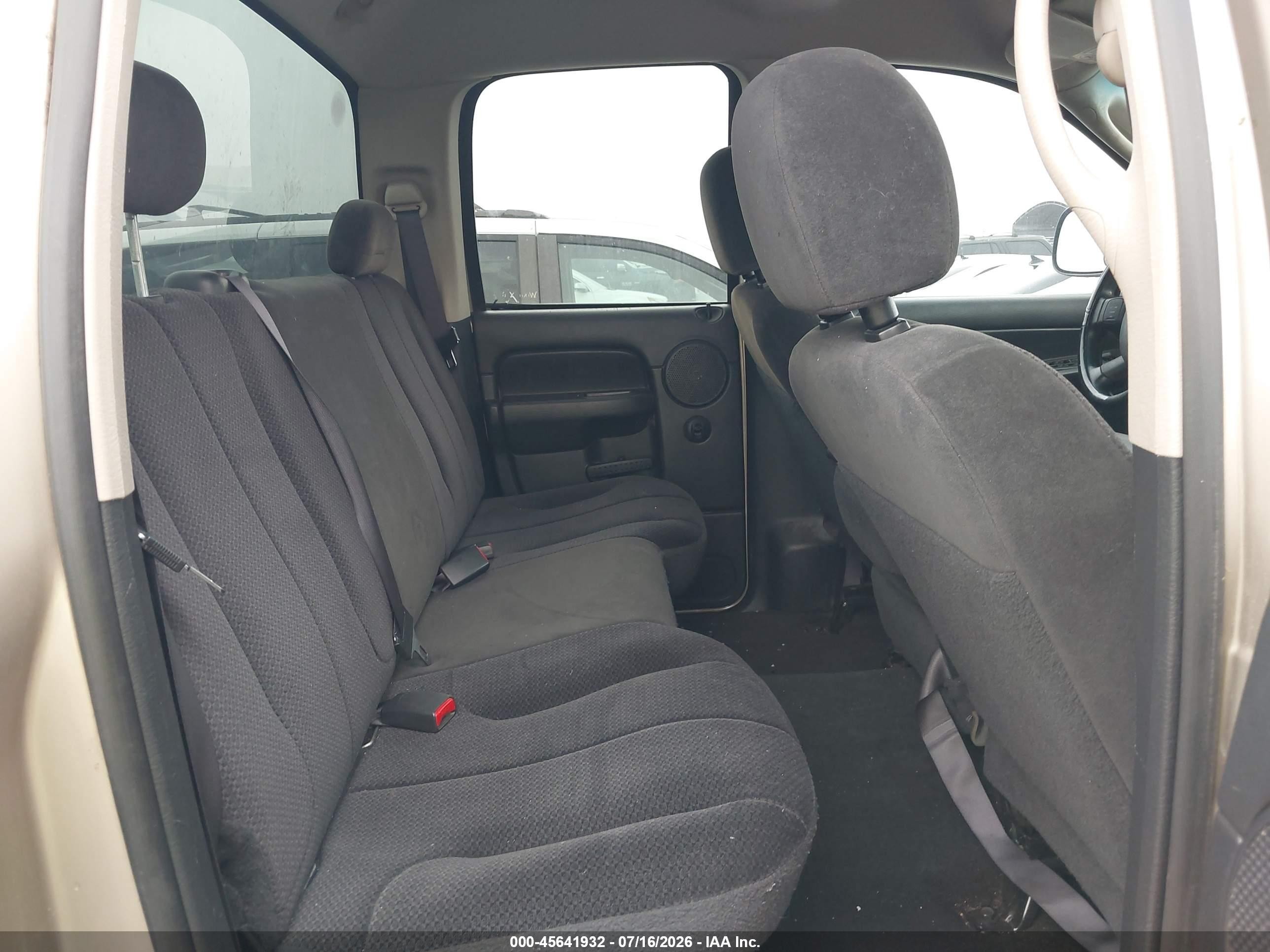 2004 Dodge Ram 1500 Slt/laramie Beige vin: 1D7HU18N74S698037