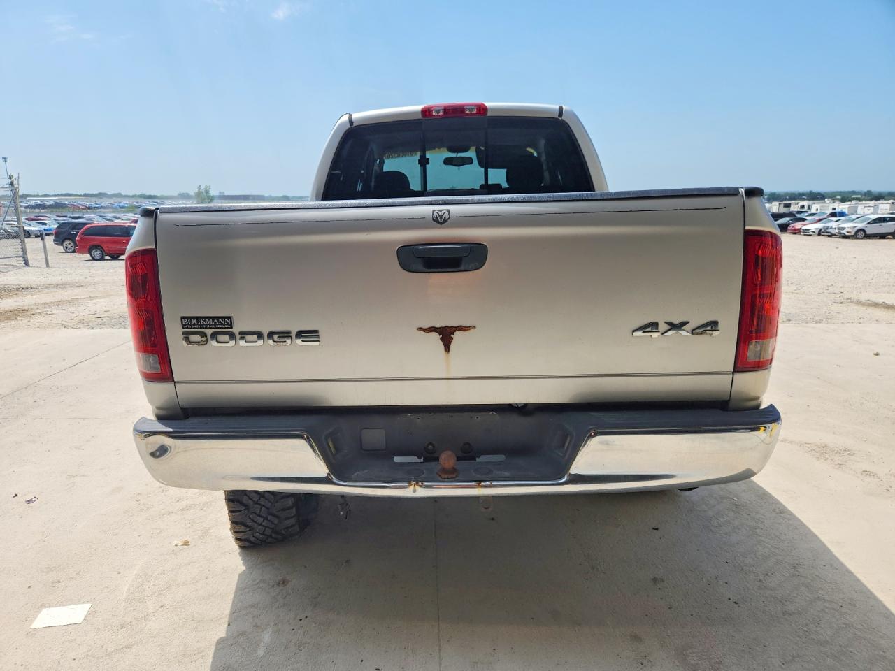 2002 Dodge Ram 1500 Серебряный vin: 1D7HU18N82S662144