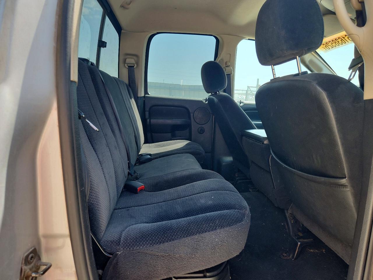 2002 Dodge Ram 1500 Серебряный vin: 1D7HU18N82S662144
