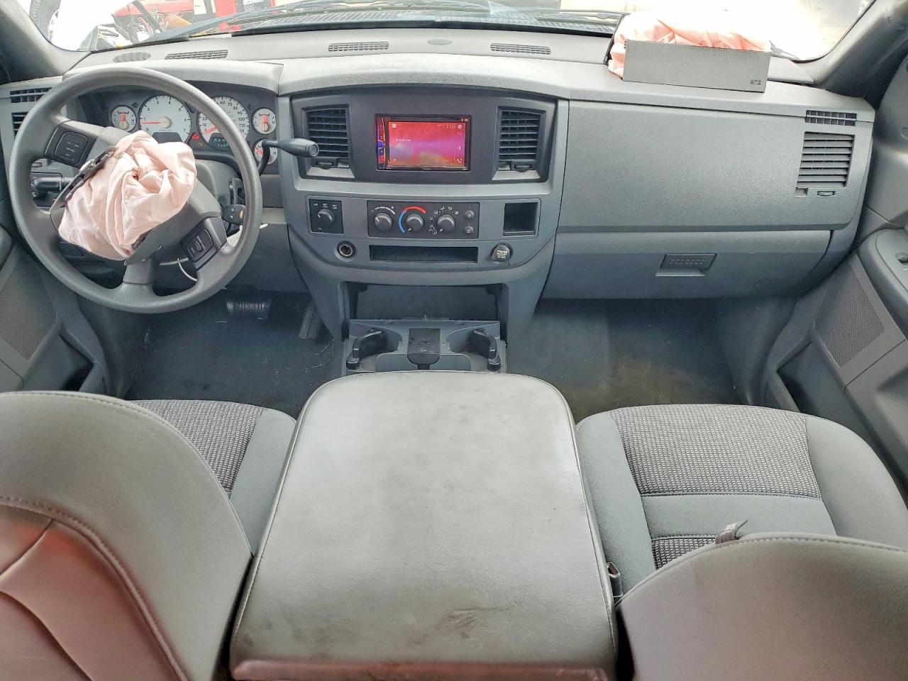 2007 Dodge Ram 1500 St/slt Two Tone vin: 1D7HU18N97S210405