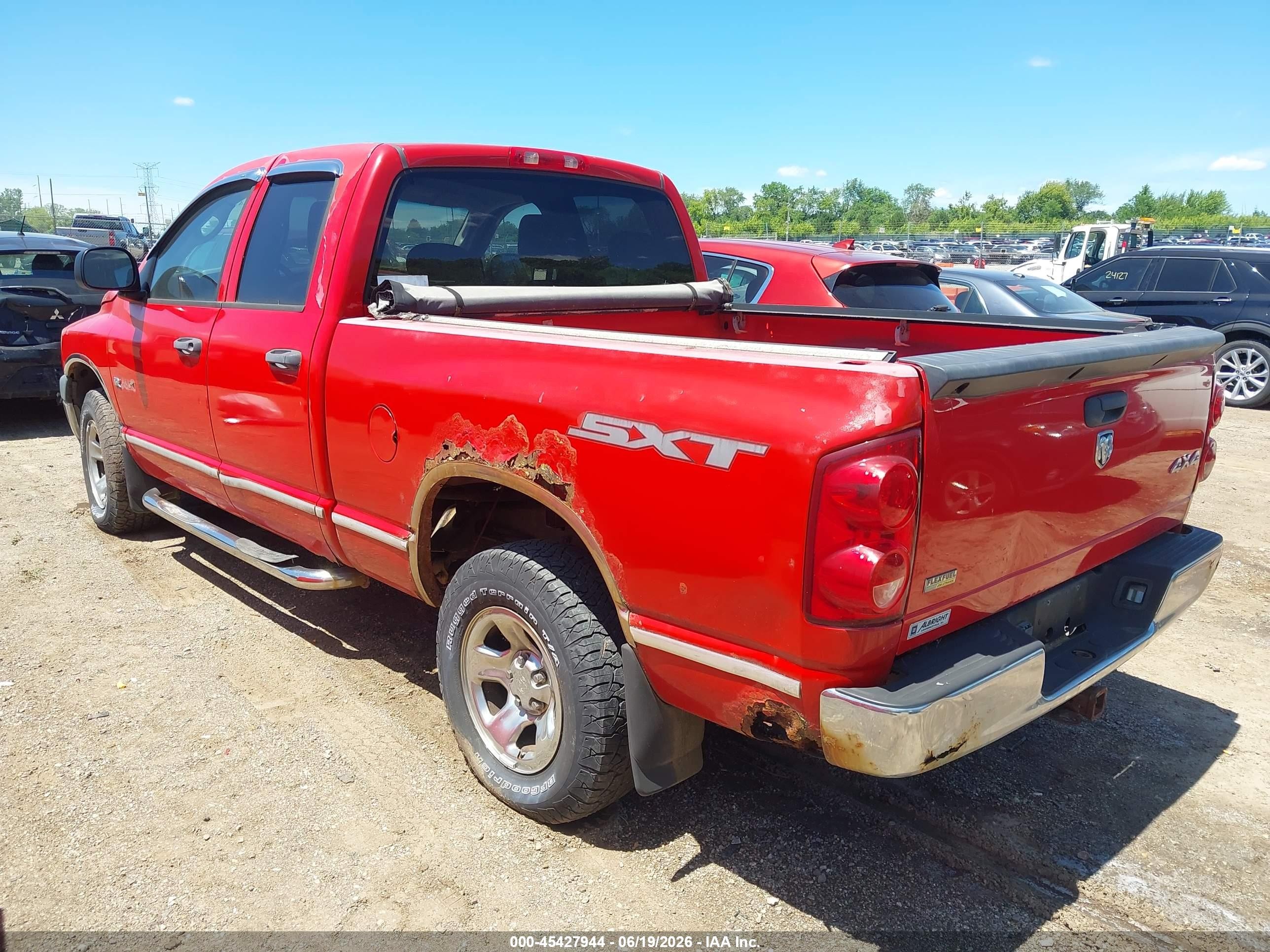 2008 Dodge Ram 1500 St/sxt Red vin: 1D7HU18N98S573952
