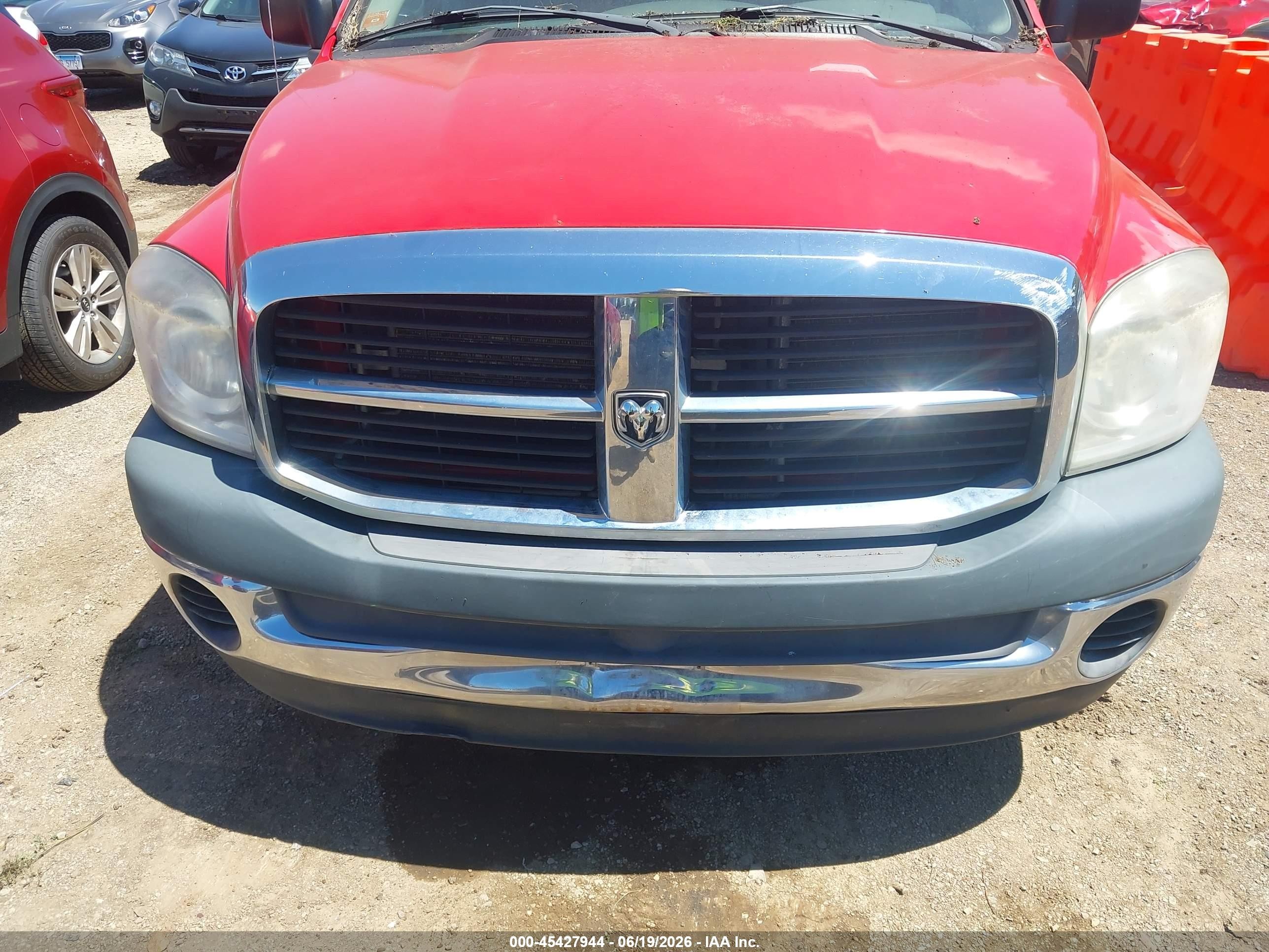 2008 Dodge Ram 1500 St/sxt Red vin: 1D7HU18N98S573952