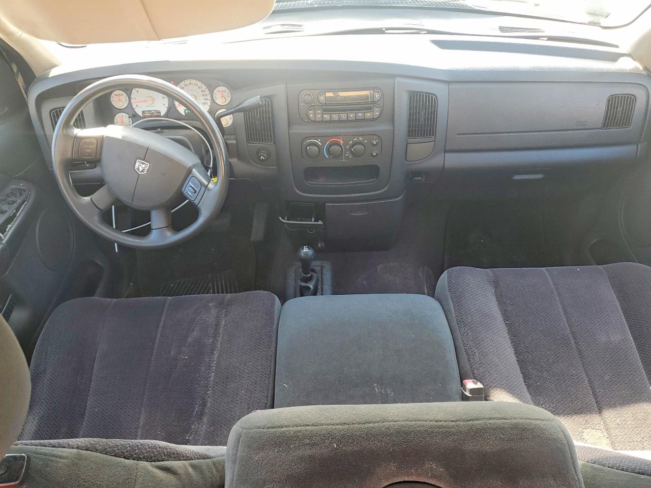 2005 Dodge Ram 1500 St/slt Black vin: 1D7HU18NX5S359788