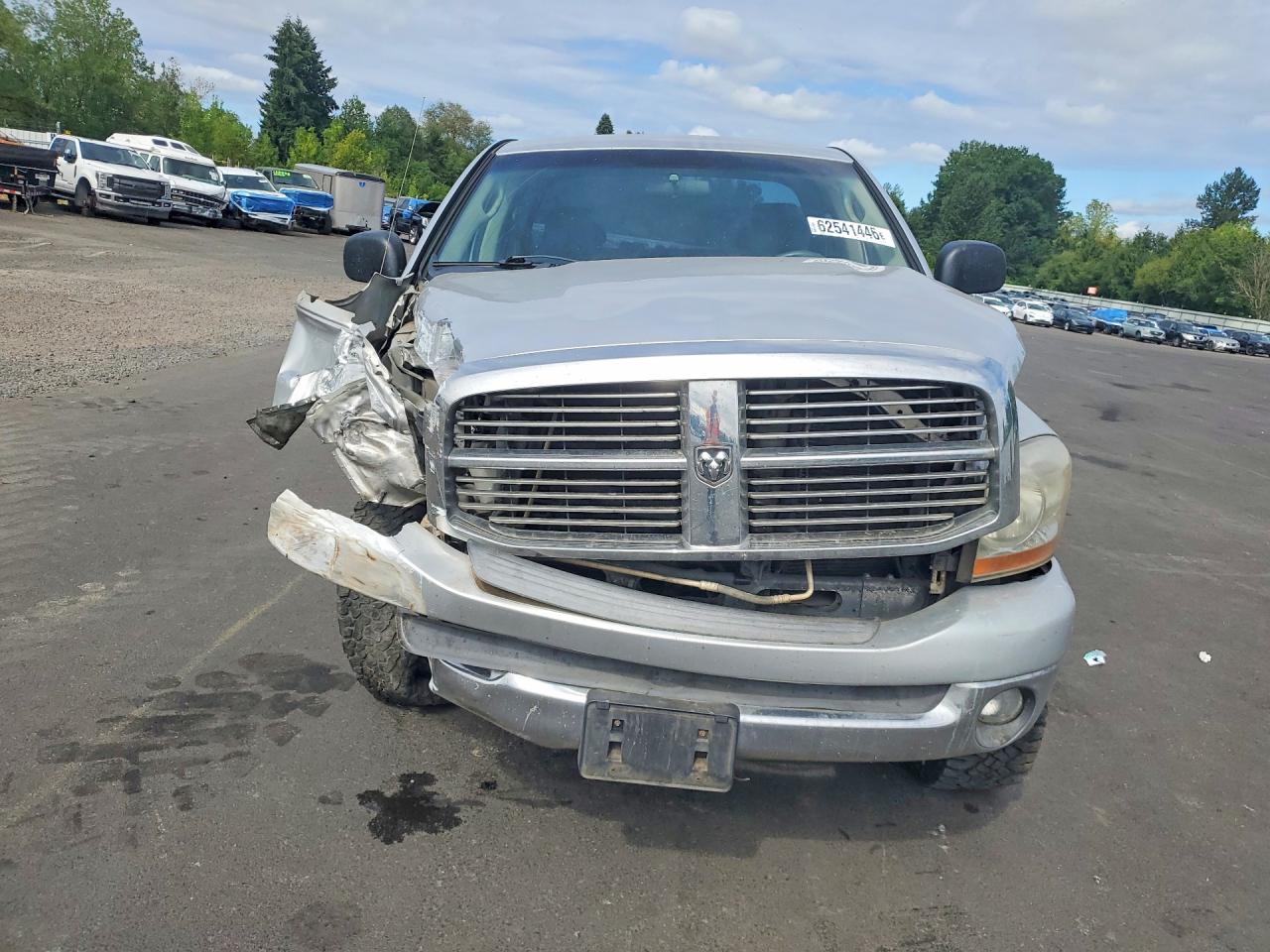 2006 Dodge Ram 1500 St Silver vin: 1D7HU18P36J240120