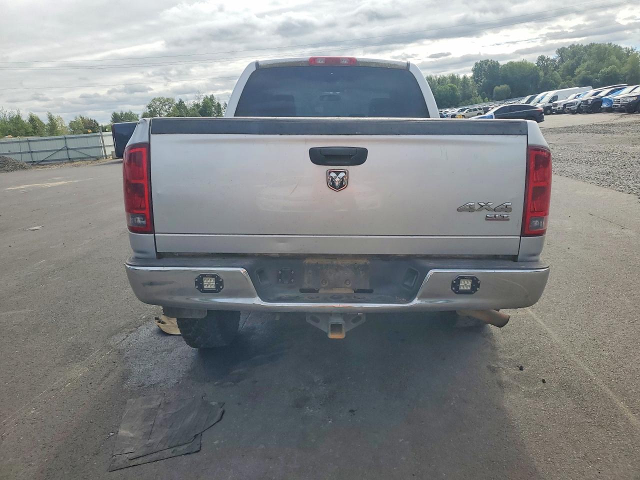 2006 Dodge Ram 1500 St Silver vin: 1D7HU18P36J240120