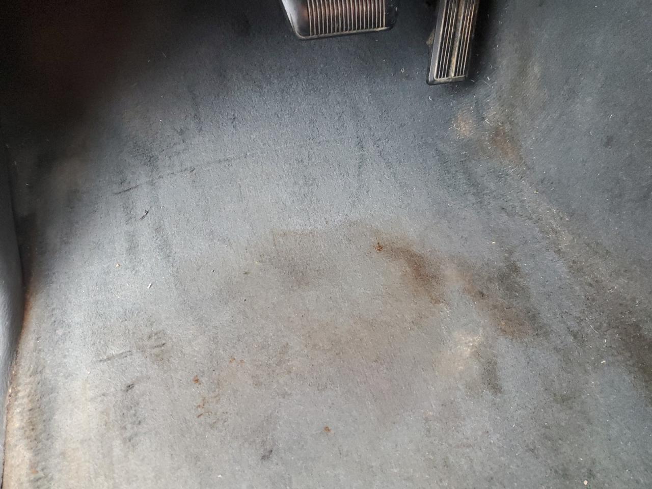 2007 Dodge Ram 1500 St Red vin: 1D7HU18P47S136330 Damage: Left Front Carpet, Stained, Permanent
