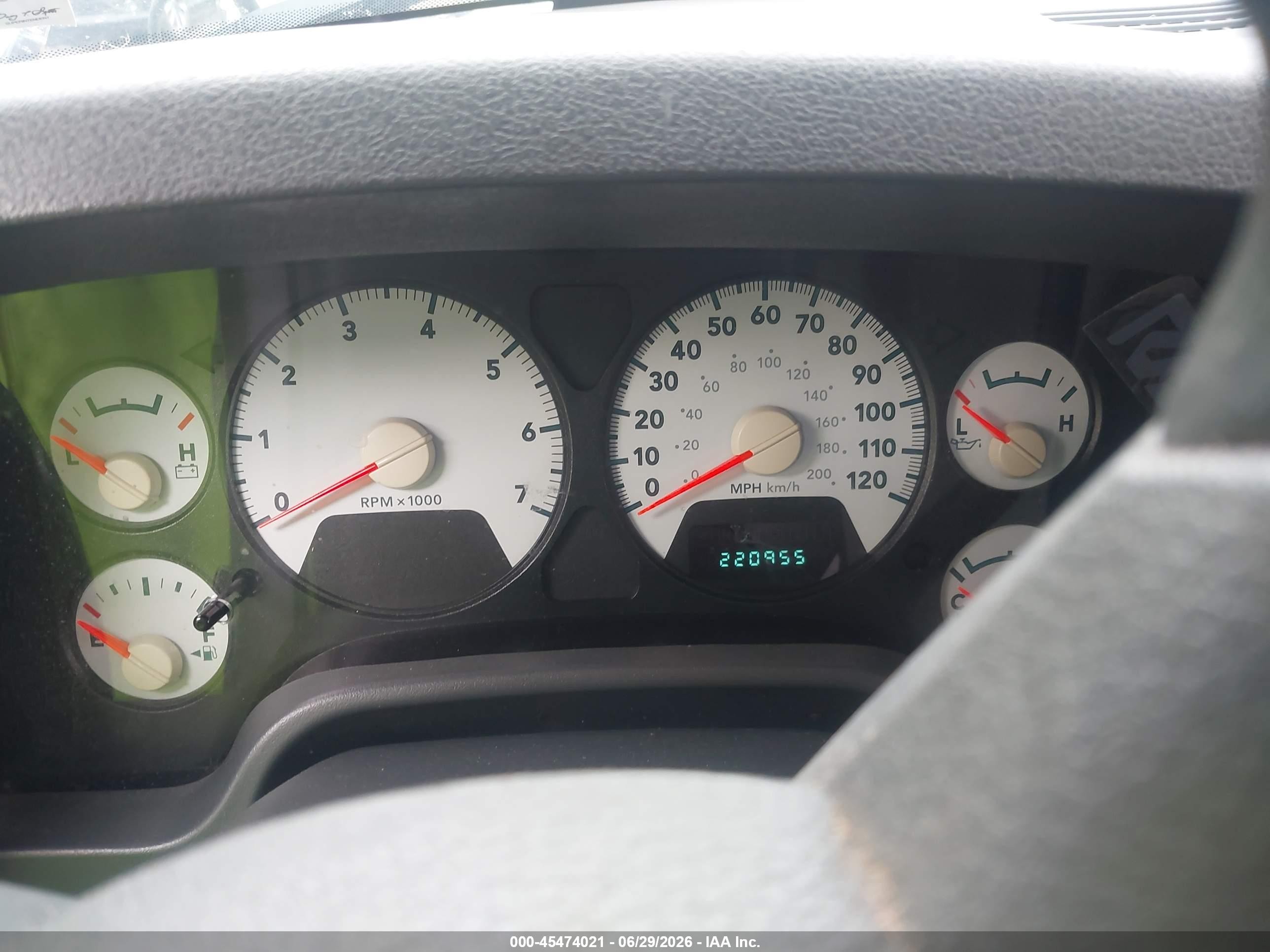 2007 Dodge Ram 1500 Slt/trx4 Off Road/sport Silver vin: 1D7HU18P77S235076