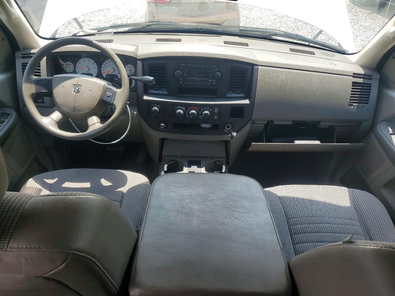 2007 Dodge Ram 1500 St White vin: 1D7HU18P87J637176