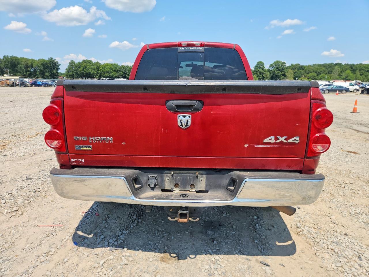 2007 Dodge Ram 1500 Maroon vin: 1D7HU18P87S180640