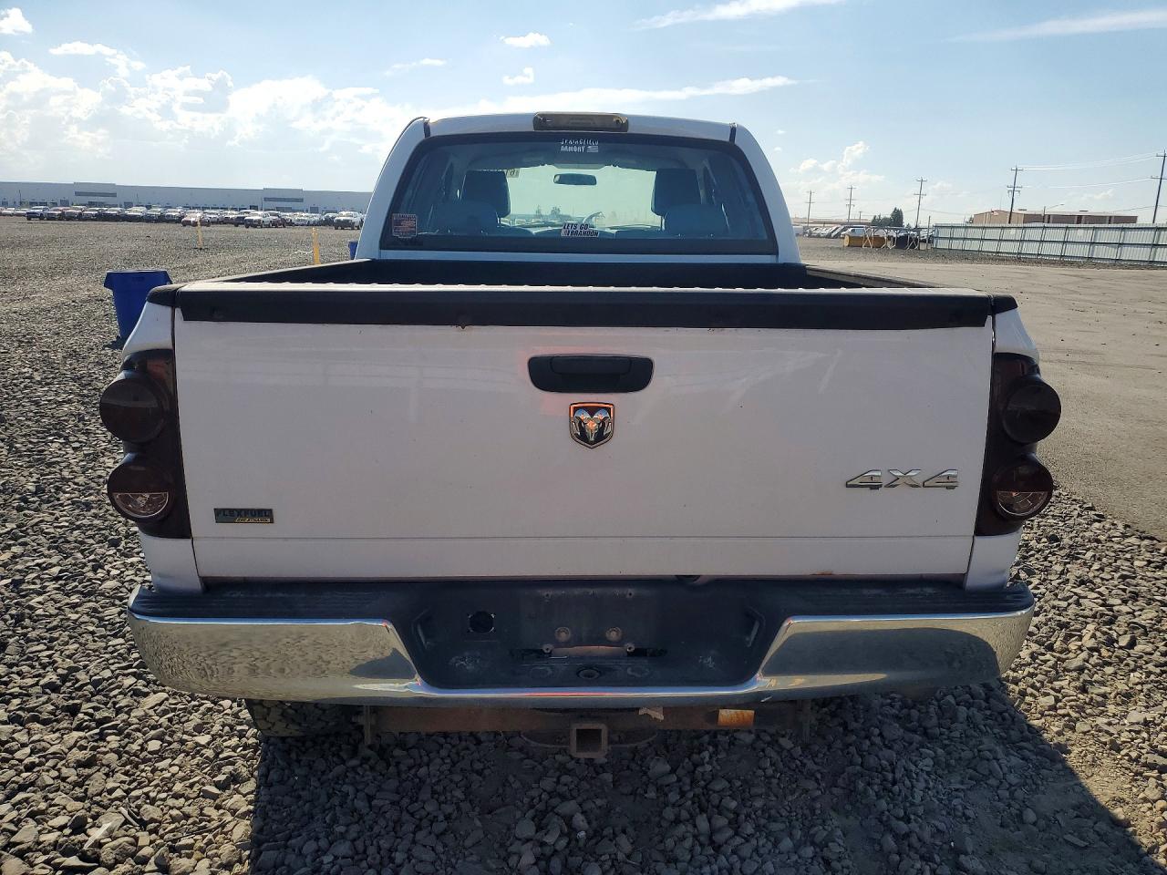 2007 Dodge Ram 1500 St Белый vin: 1D7HU18P87S236883