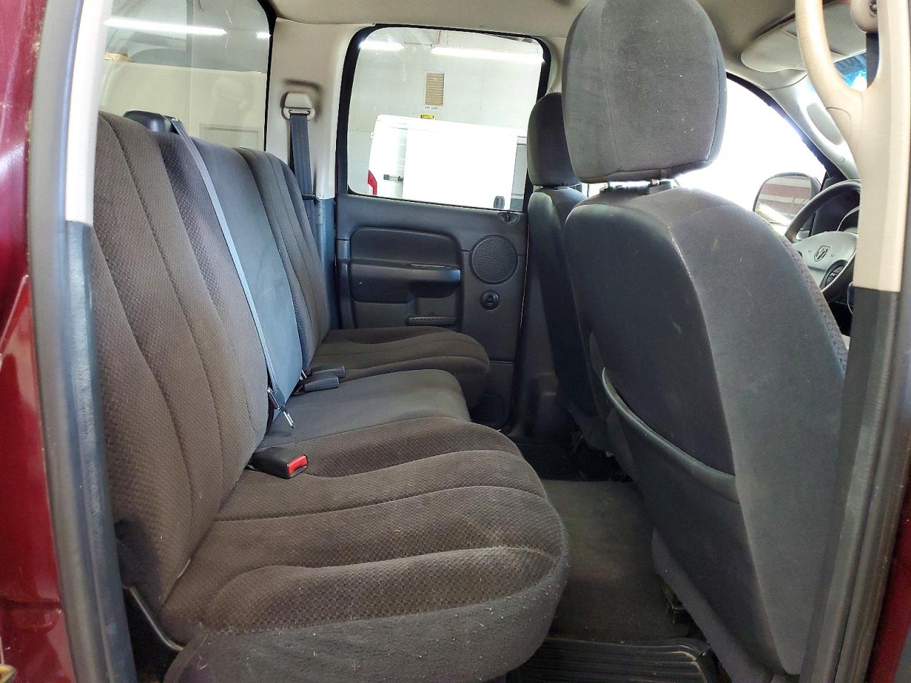 2003 Dodge Ram 1500 St Burgundy vin: 1D7HU18Z83S168046