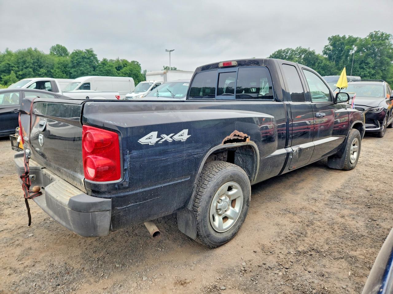 2005 Dodge Dakota St Black vin: 1D7HW22K05S332162