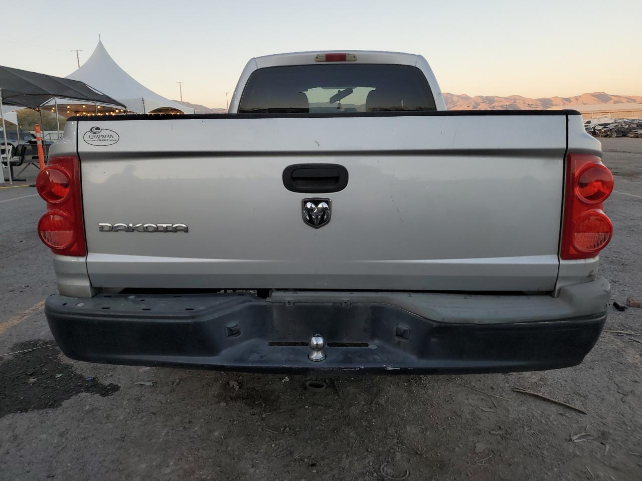 2005 Dodge Dakota St Silver vin: 1D7HW22K45S257093