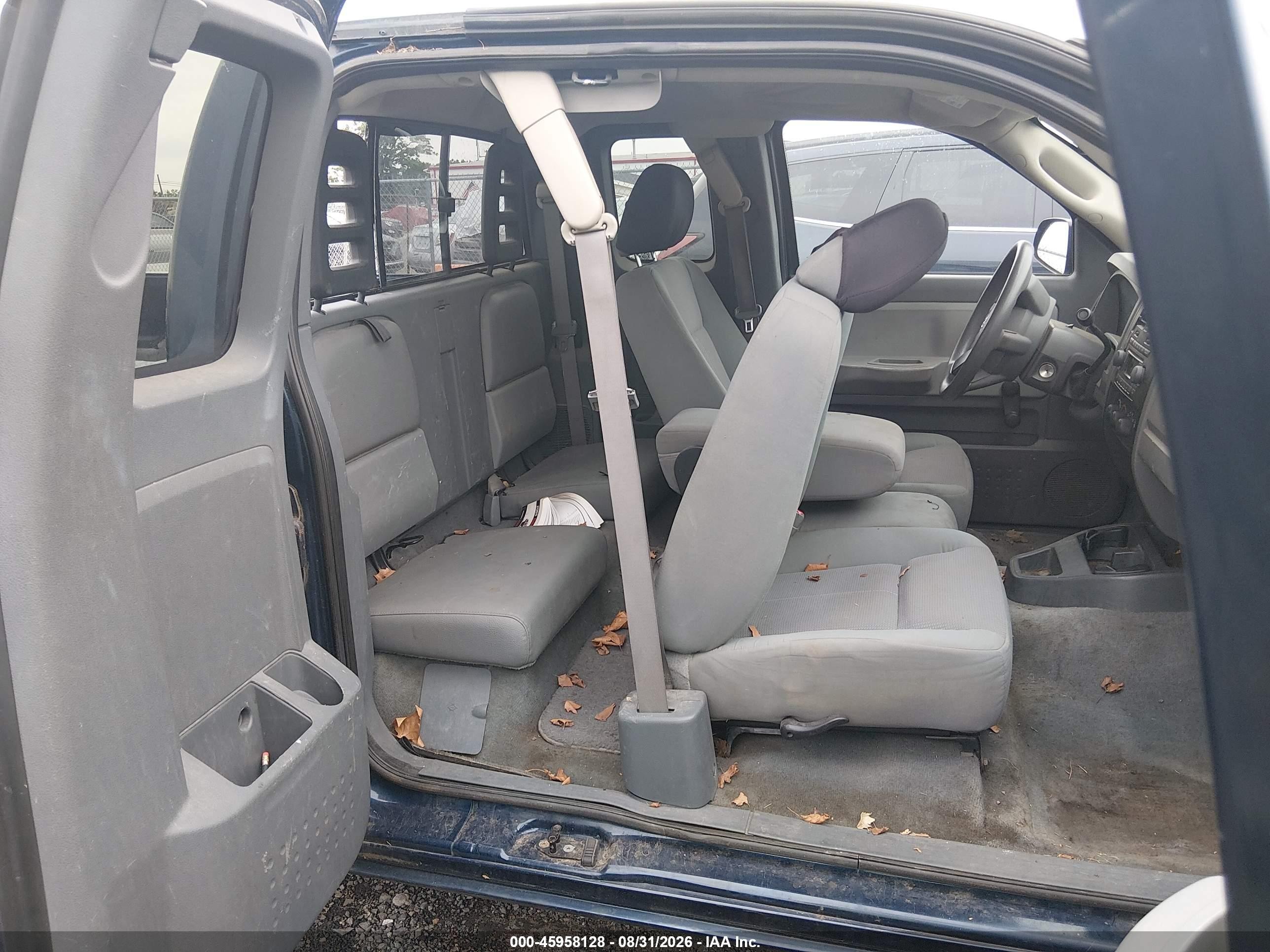 2005 Dodge Dakota St Blue vin: 1D7HW22K55S316250