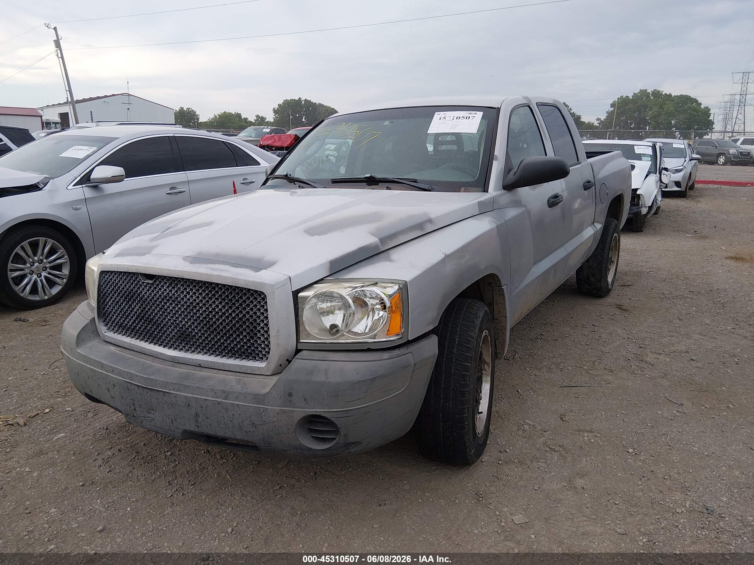 2005 Dodge Dakota St Silver vin: 1D7HW28K05S295766