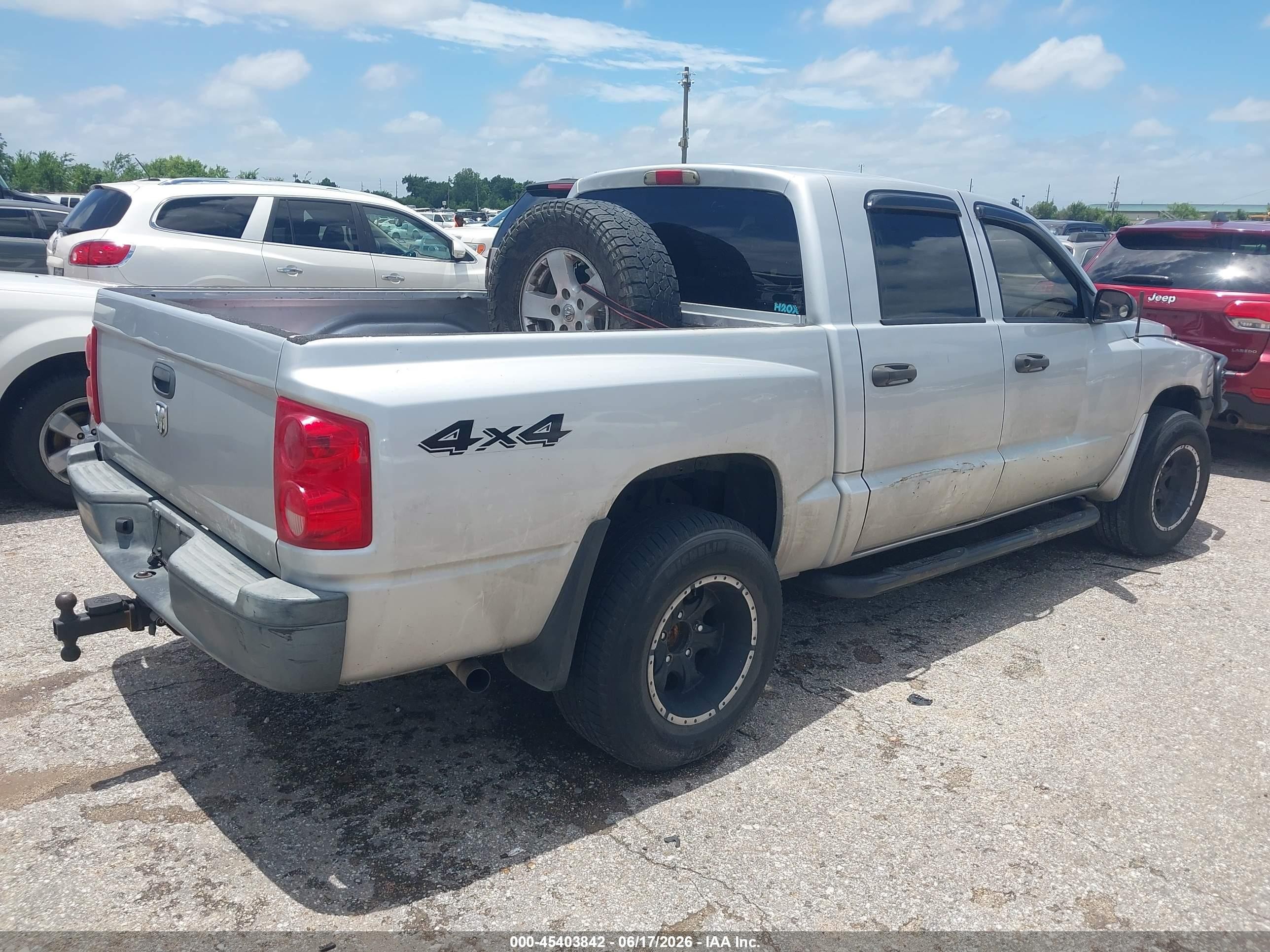 2006 Dodge Dakota St Silver vin: 1D7HW28K56S715619