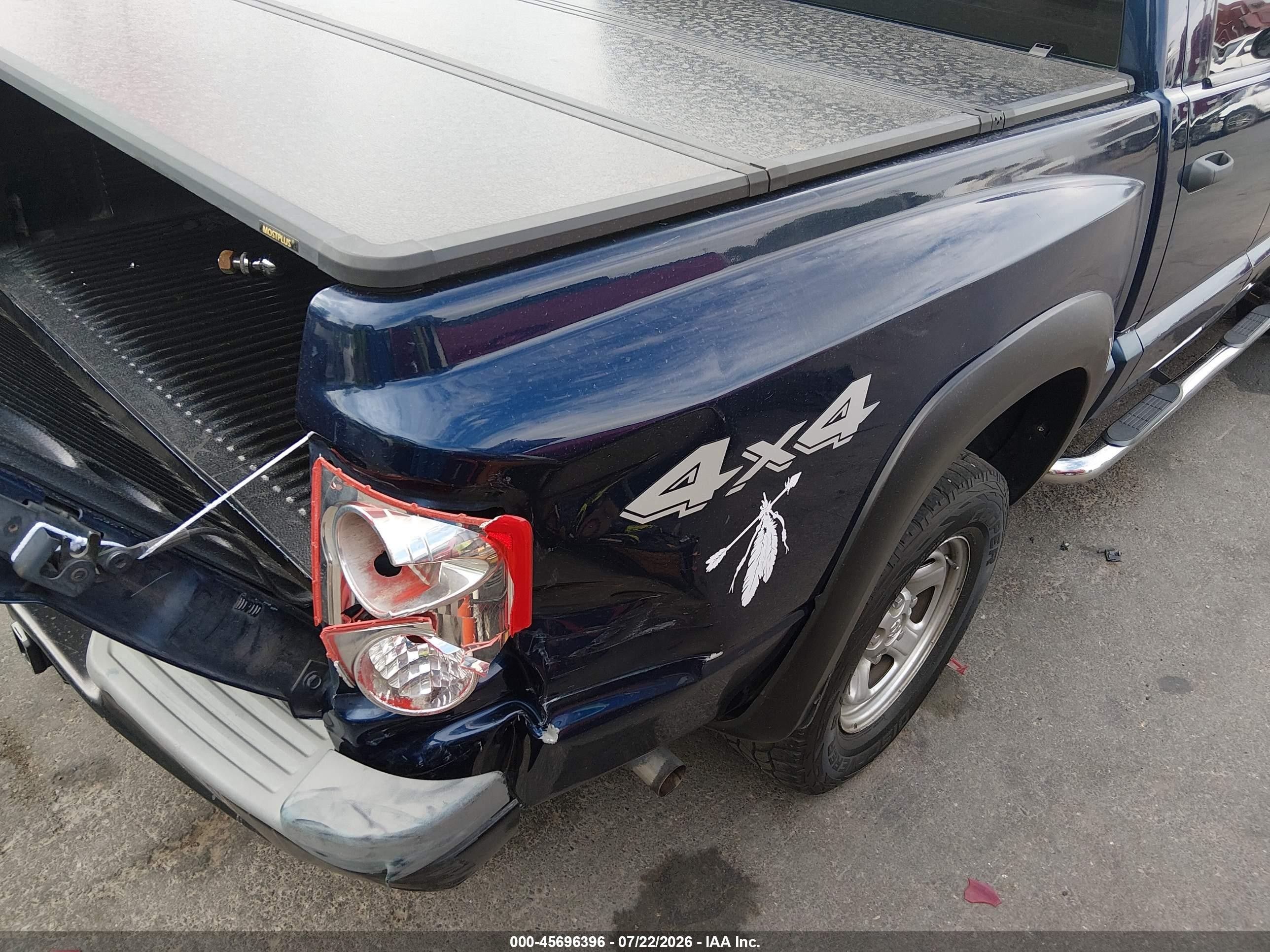 2005 Dodge Dakota St Blue vin: 1D7HW28N65S134901