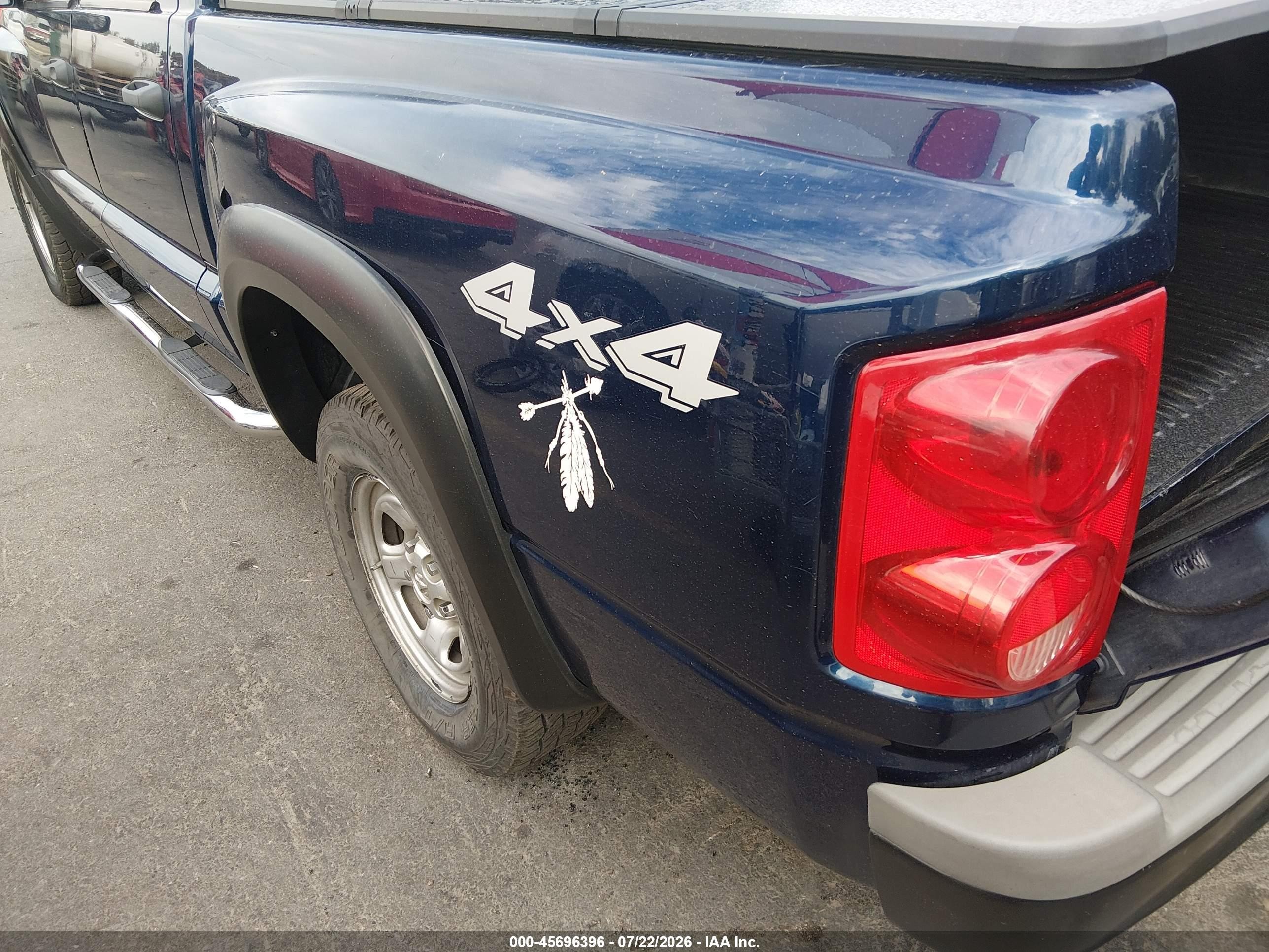 2005 Dodge Dakota St Blue vin: 1D7HW28N65S134901
