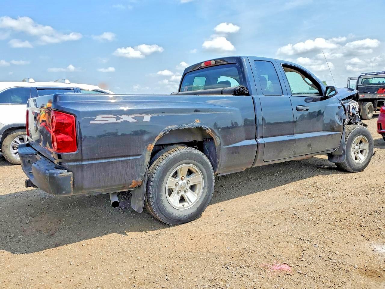 2008 Dodge Dakota Sxt Black vin: 1D7HW32K08S555120