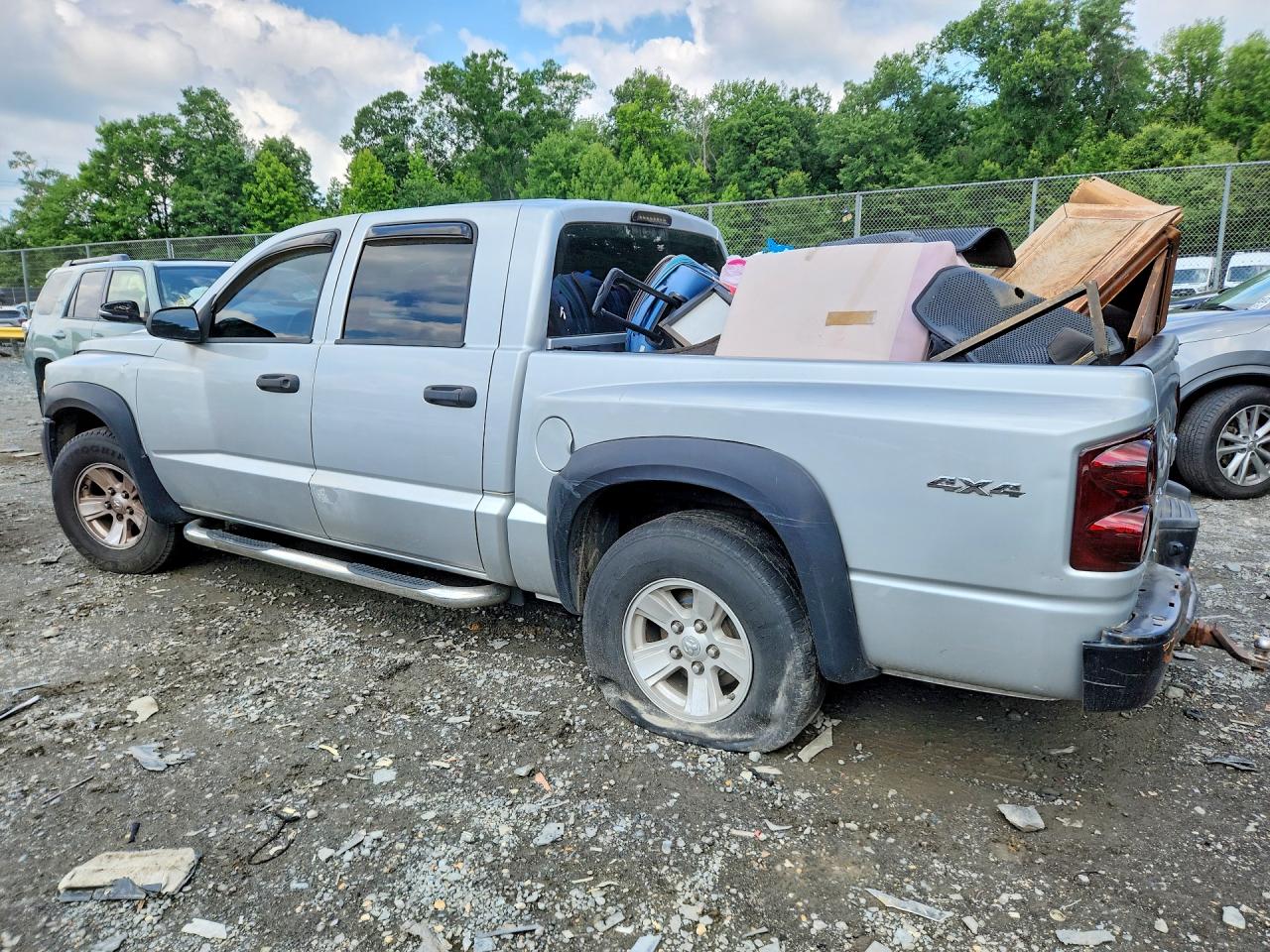 2008 Dodge Dakota Sxt Silver vin: 1D7HW38K48S632837