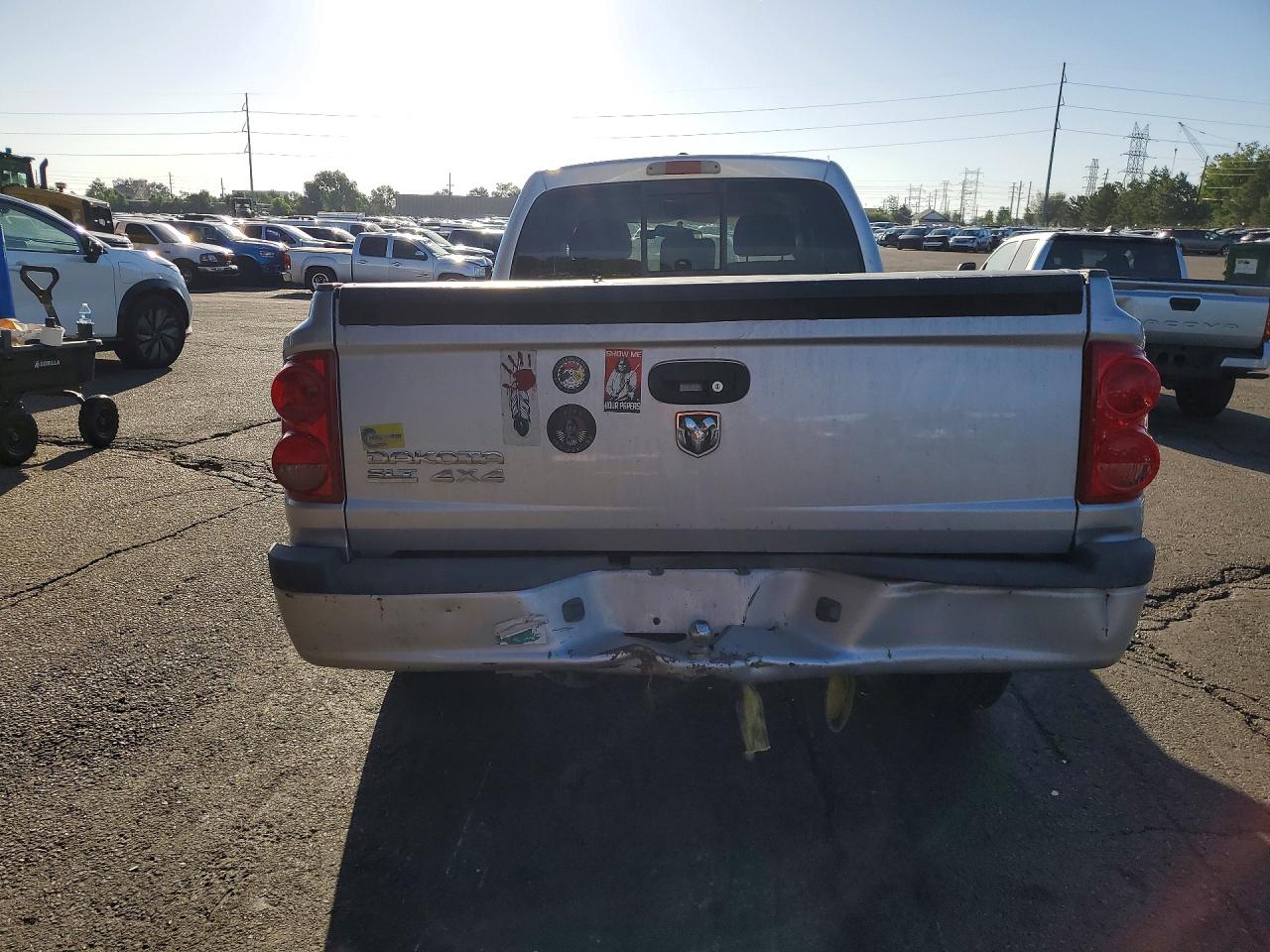 2008 Dodge Dakota Slt Silver vin: 1D7HW42K58S520305