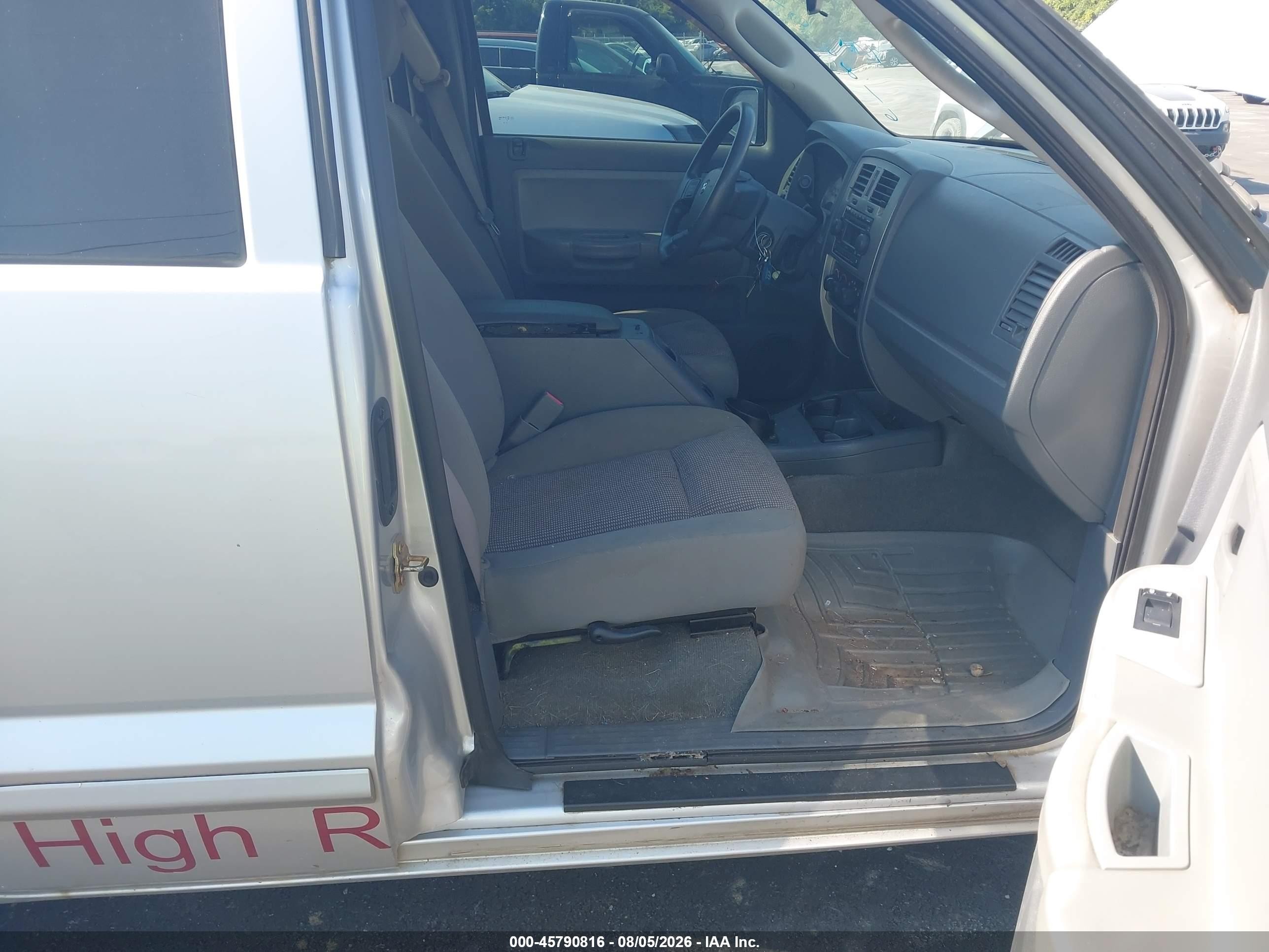2007 Dodge Dakota Slt Silver vin: 1D7HW42K77S103671