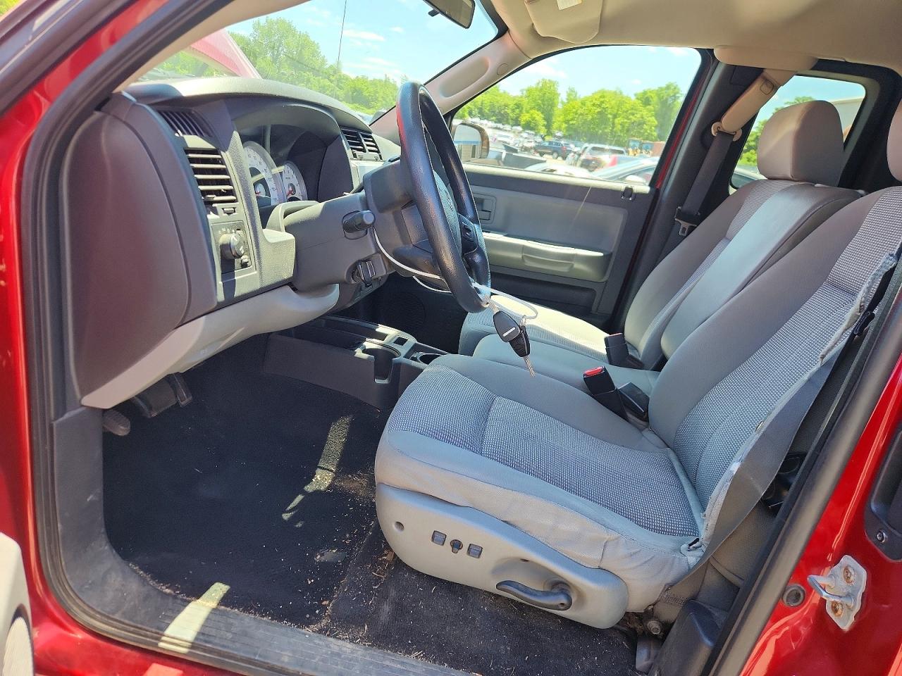 2008 Dodge Dakota Slt Red vin: 1D7HW42N18S564554