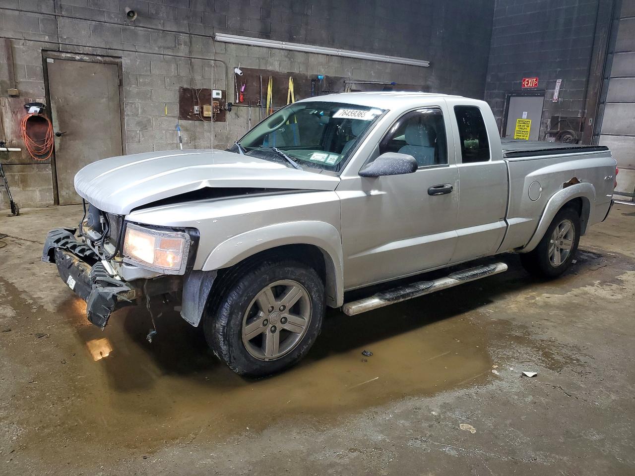 2008 Dodge Dakota Slt Silver vin: 1D7HW42N38S598415