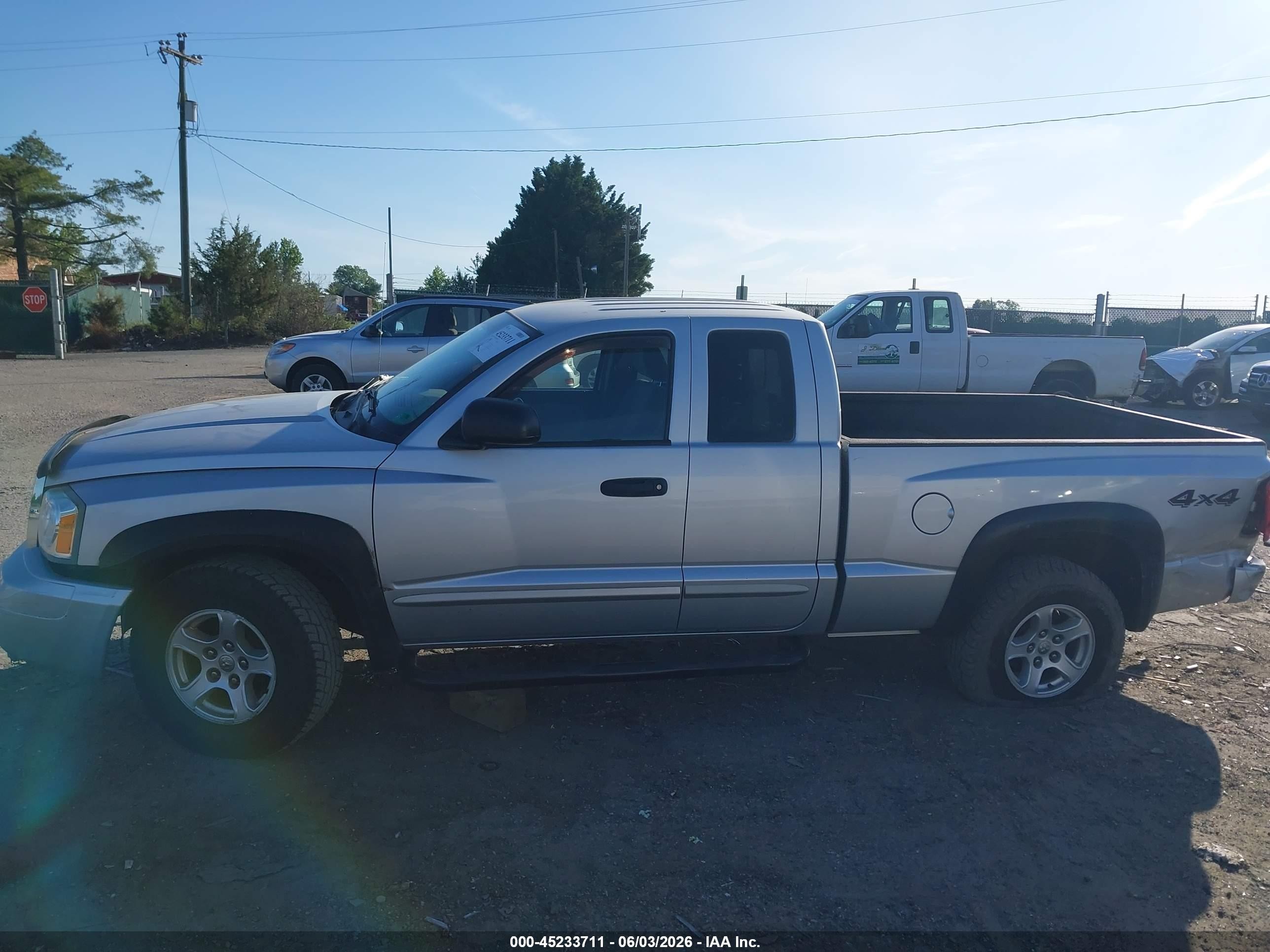 2005 Dodge Dakota Slt Silver vin: 1D7HW42N55S331238