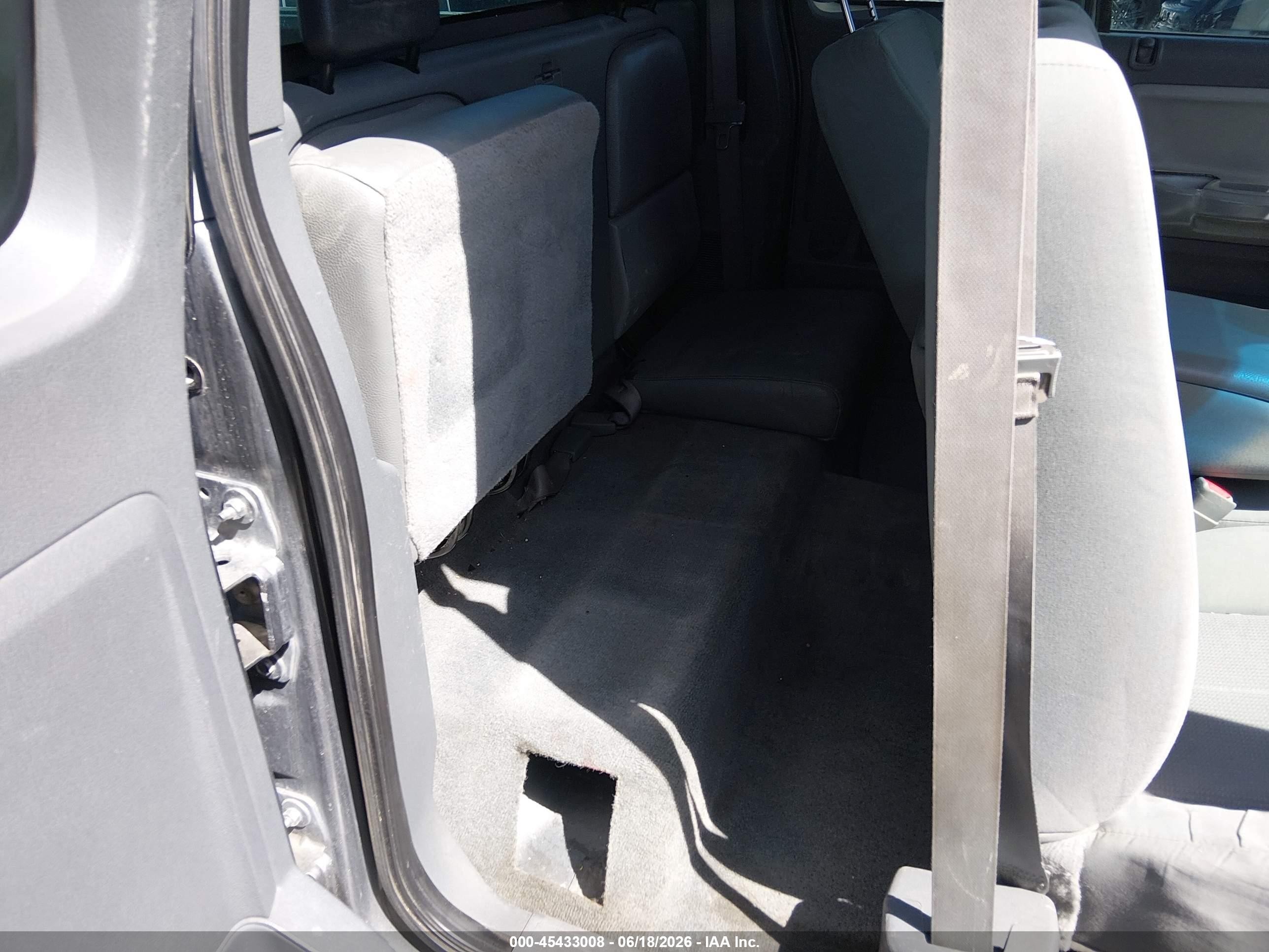 2005 Dodge Dakota Slt Silver vin: 1D7HW42NX5S248176
