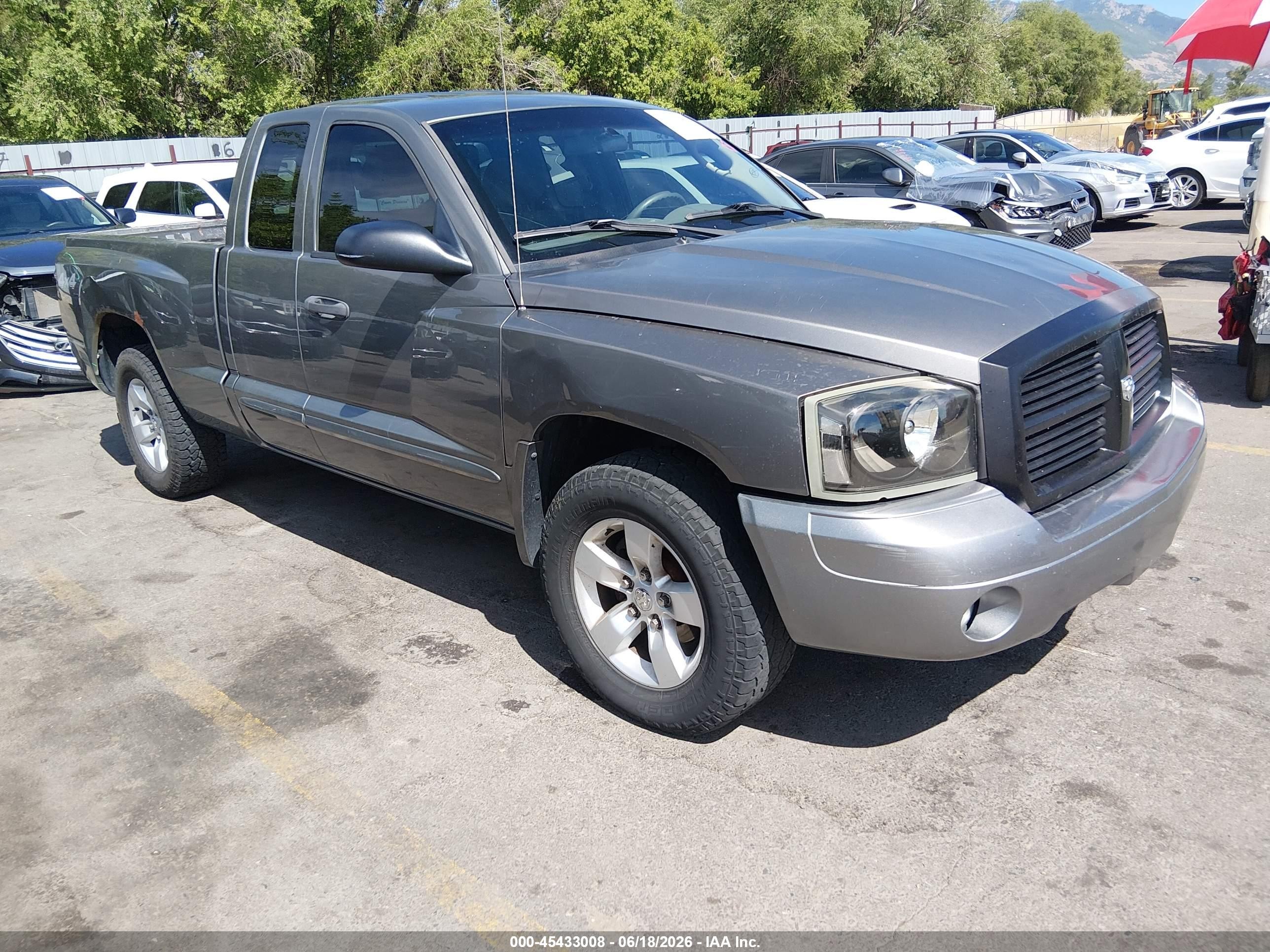 2005 Dodge Dakota Slt Silver vin: 1D7HW42NX5S248176