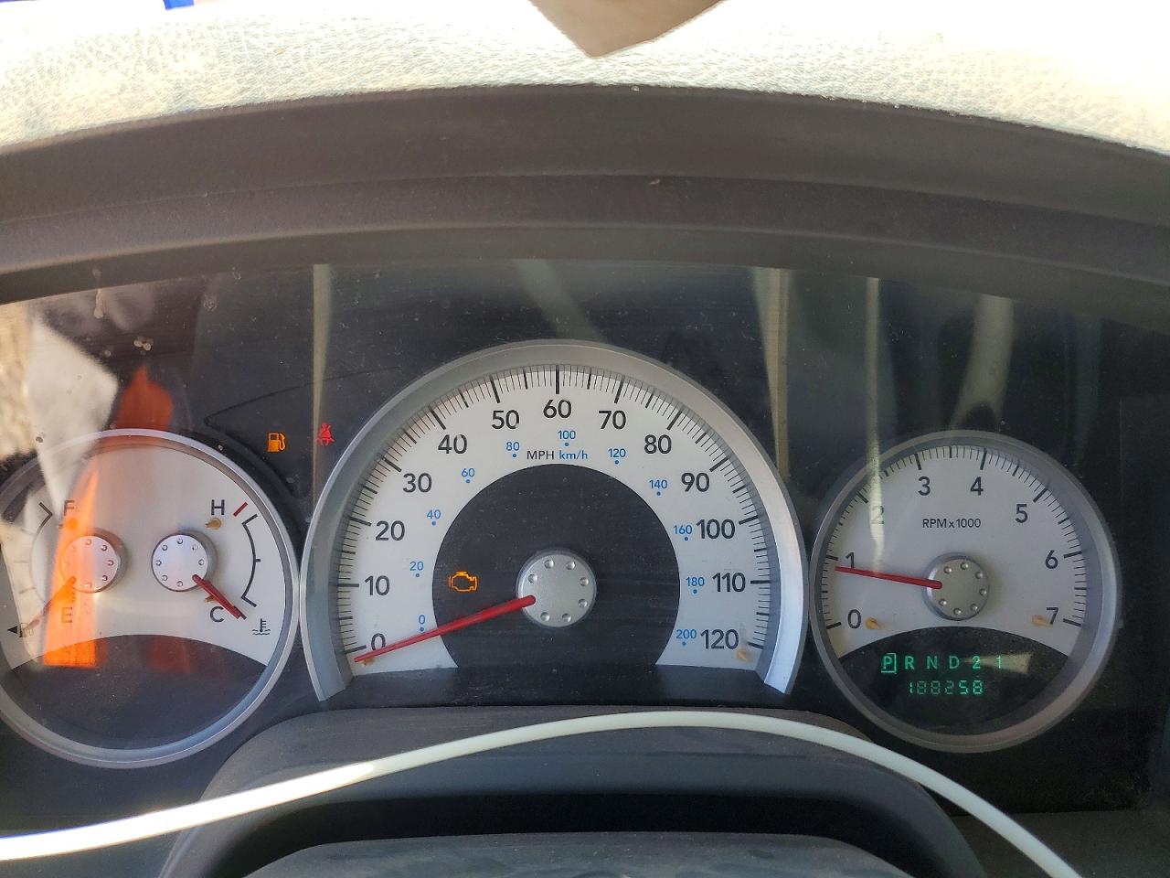 2007 Dodge Dakota Red vin: 1D7HW42P47S248582