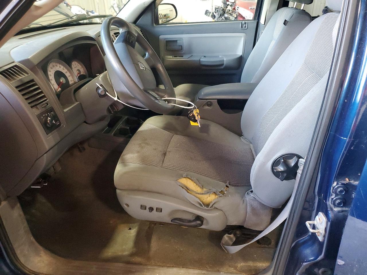 2007 Dodge Dakota Quad Slt Синий vin: 1D7HW48J37S192928