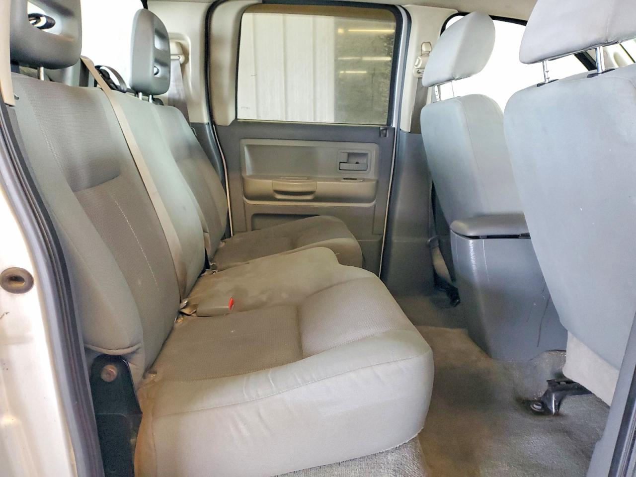 2005 Dodge Dakota Quad Slt Silver vin: 1D7HW48K05S290787