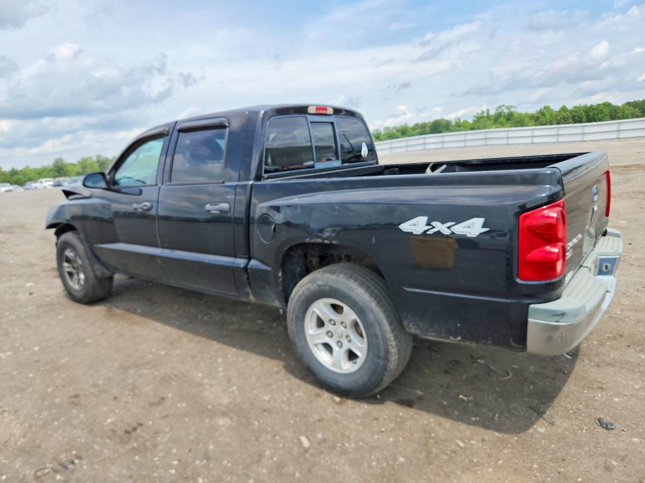 2005 Dodge Dakota Black vin: 1D7HW48K25S338466