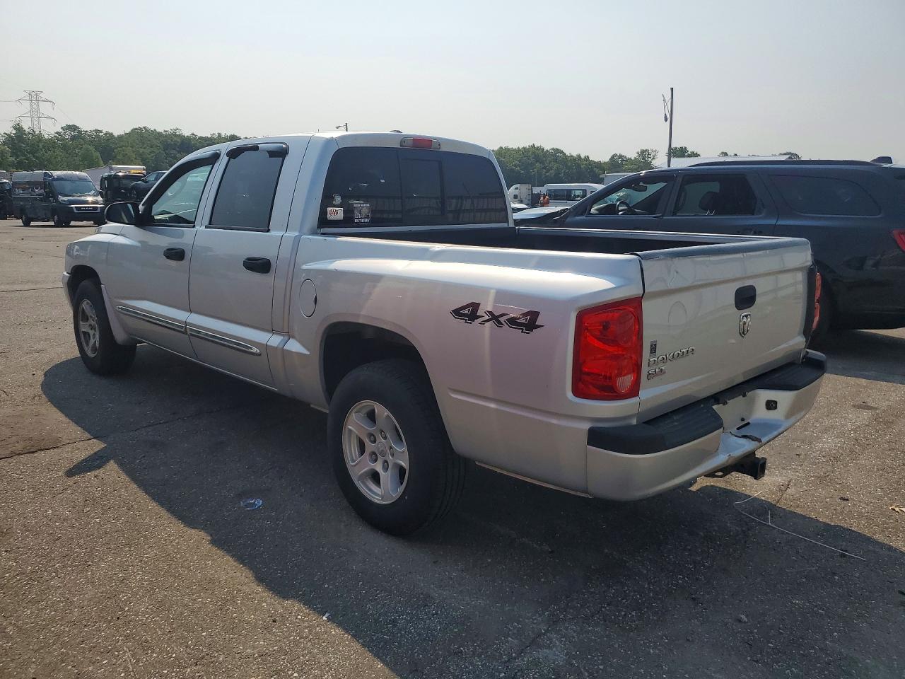 2007 Dodge Dakota Quad Slt Silver vin: 1D7HW48K57S138474