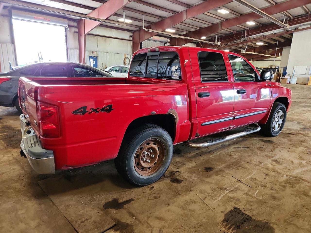 2006 Dodge Dakota Quad Slt Red vin: 1D7HW48N06S561388