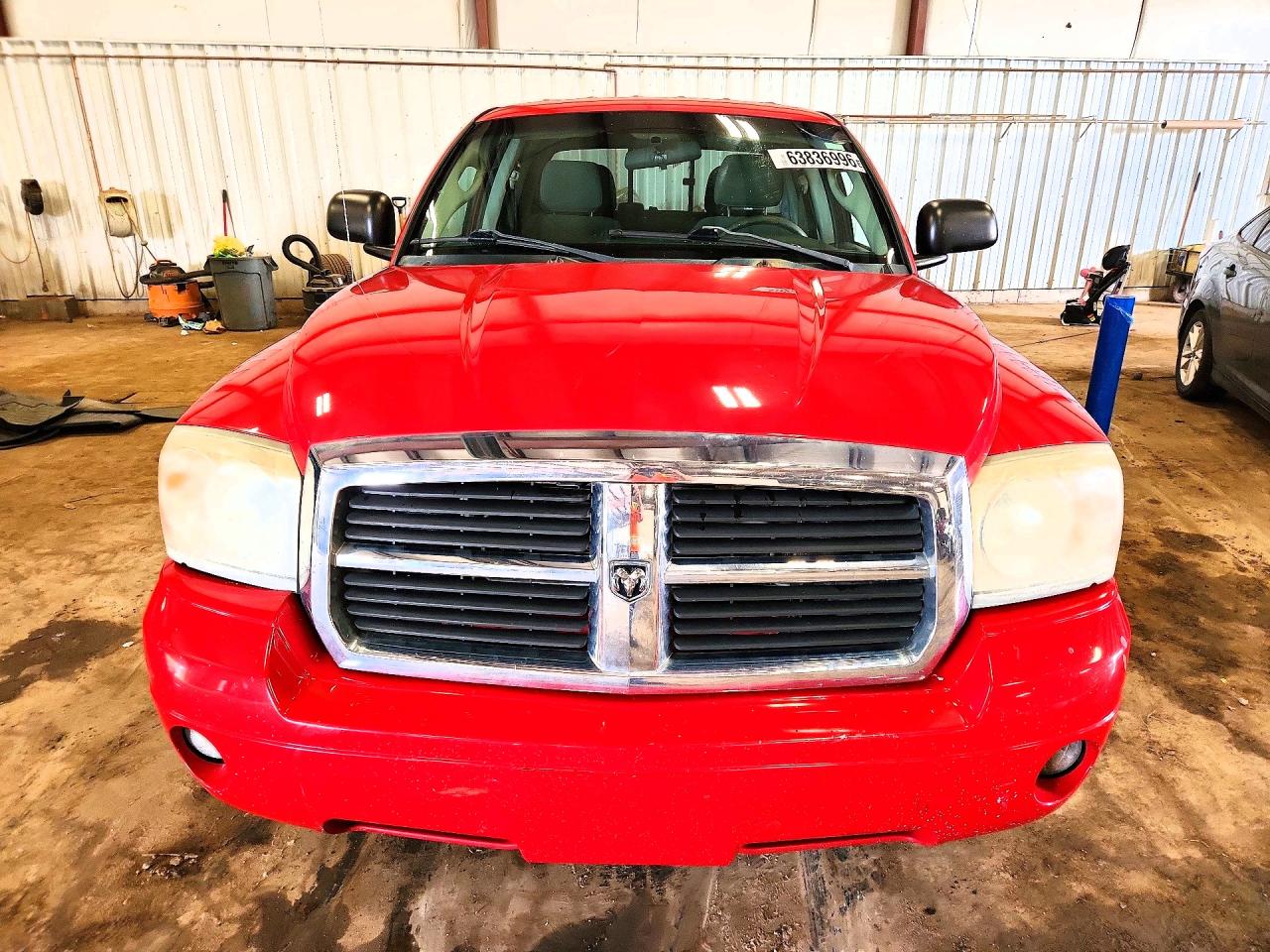 2006 Dodge Dakota Quad Slt Red vin: 1D7HW48N06S561388